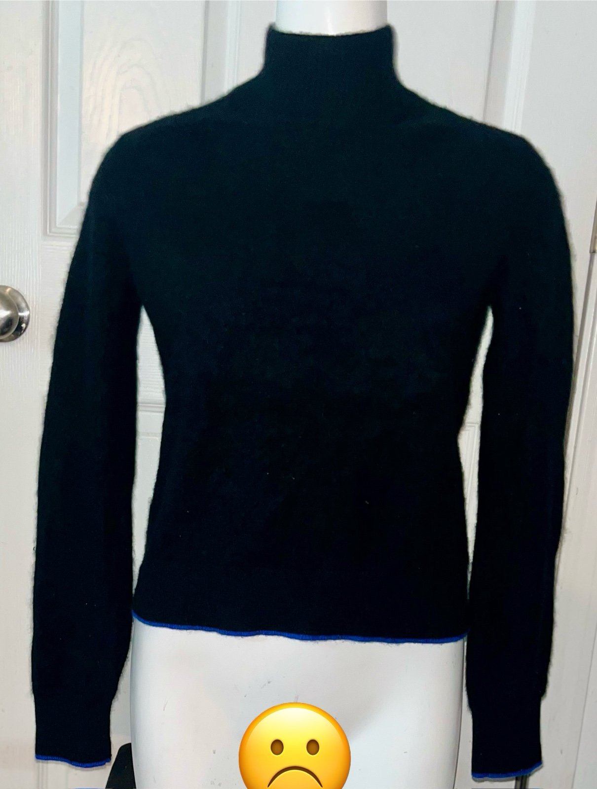 Rag & Bone 100% Cashmere Black Sweater w/Royal Blue Trim size Large