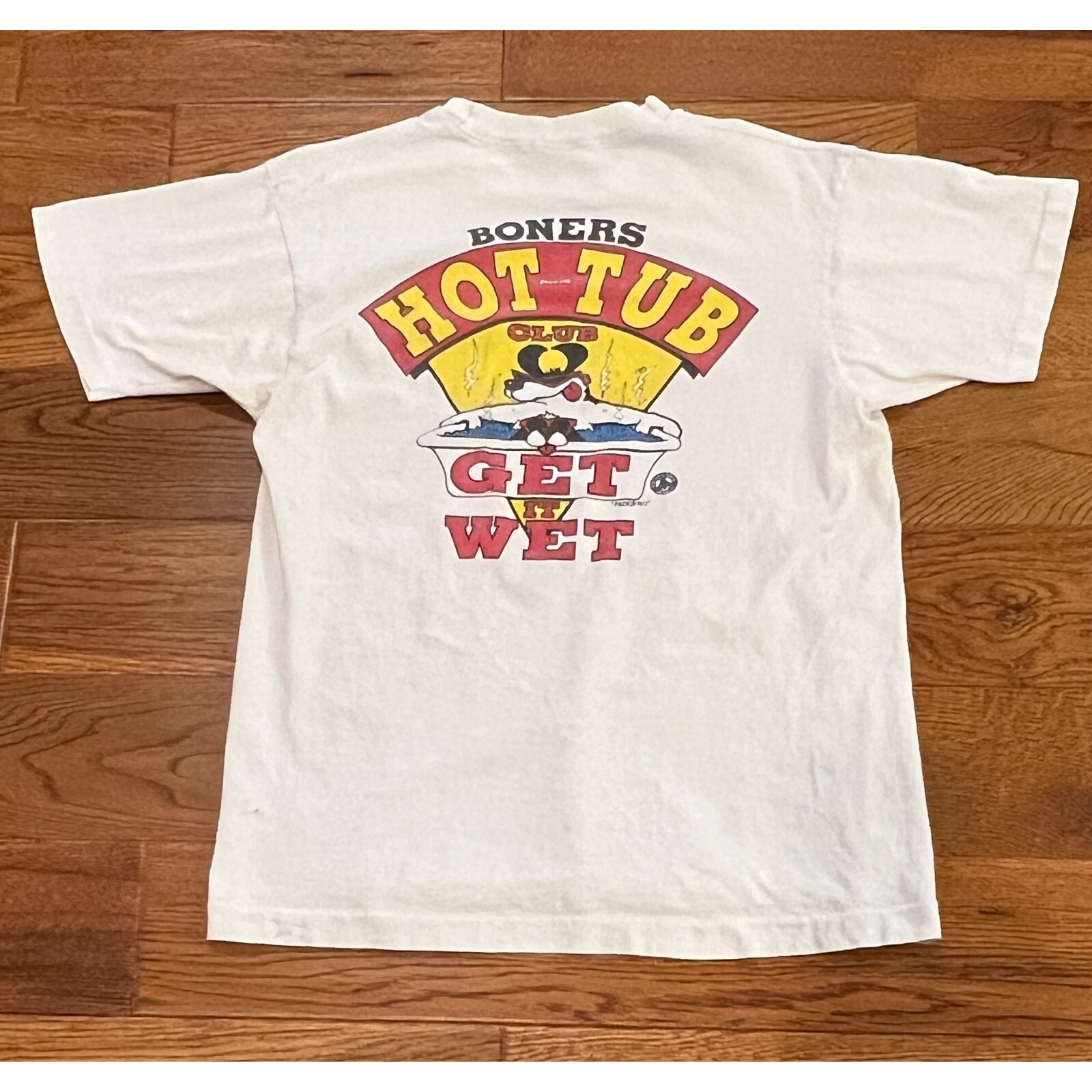 Bury the Bone ActiveWear Hot Tub Club Get Wet T-Shirt Size Large Vintage