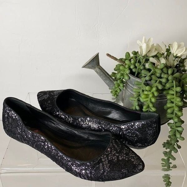 SCHUTZ Metallic Lace Ballerina Flats
