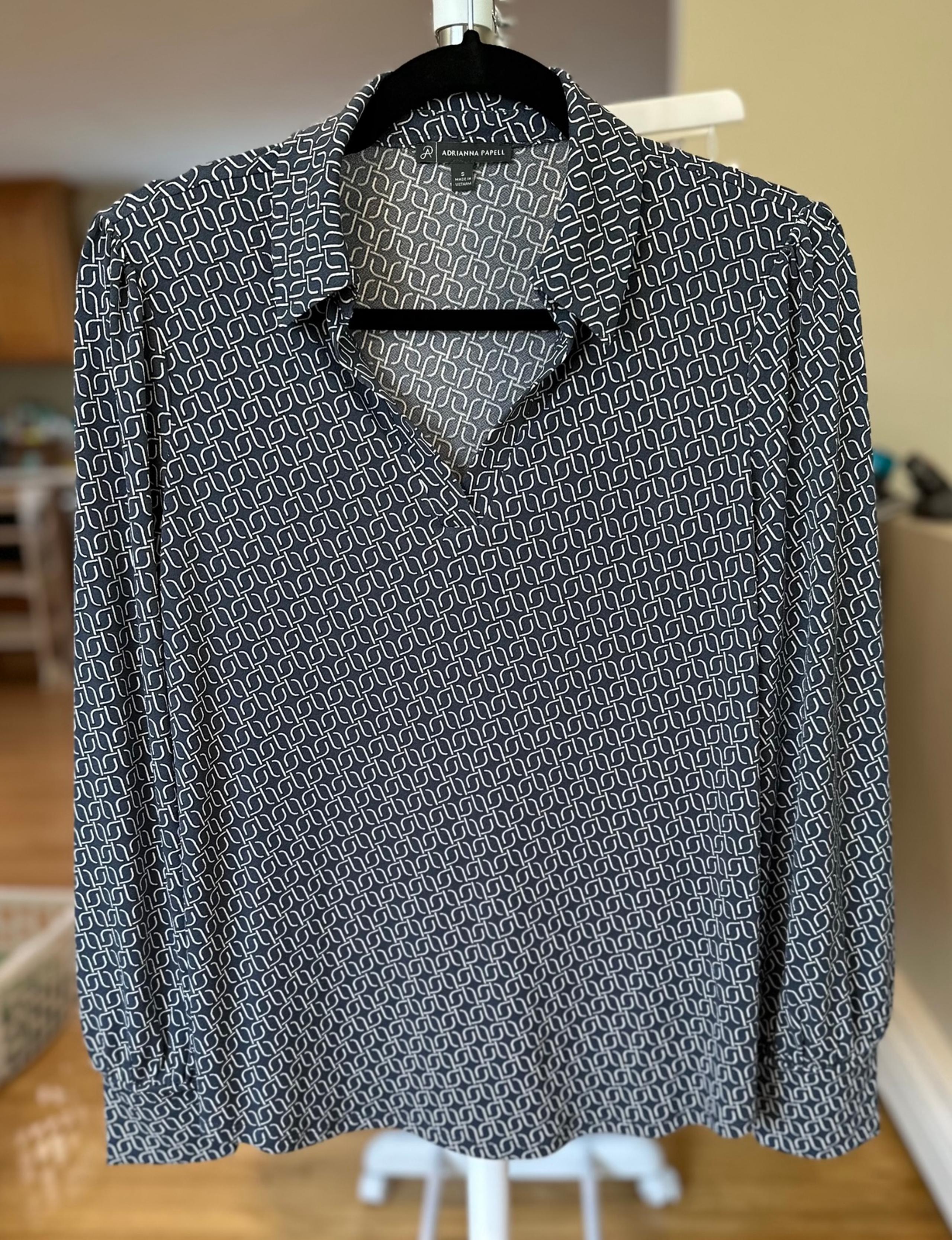 Adrianna Papell Women’s Print Collared V-Neck Blouse Top - Size Small