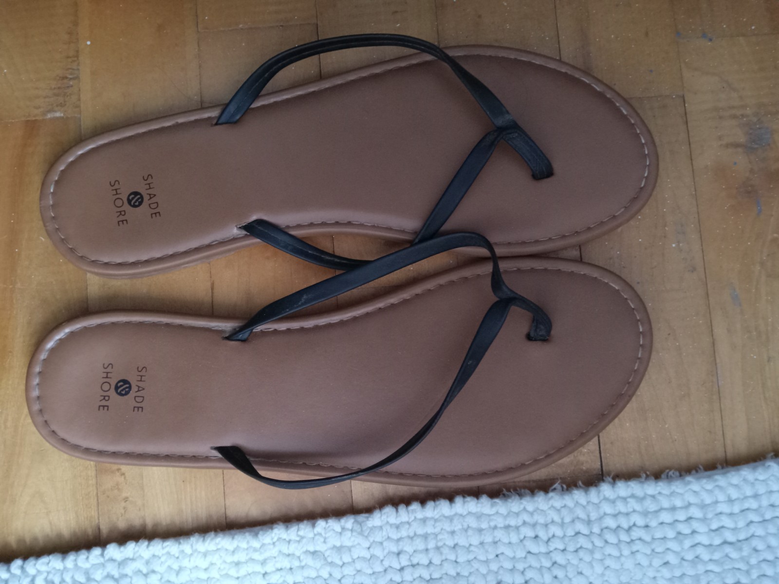 Shade and shore Sandals