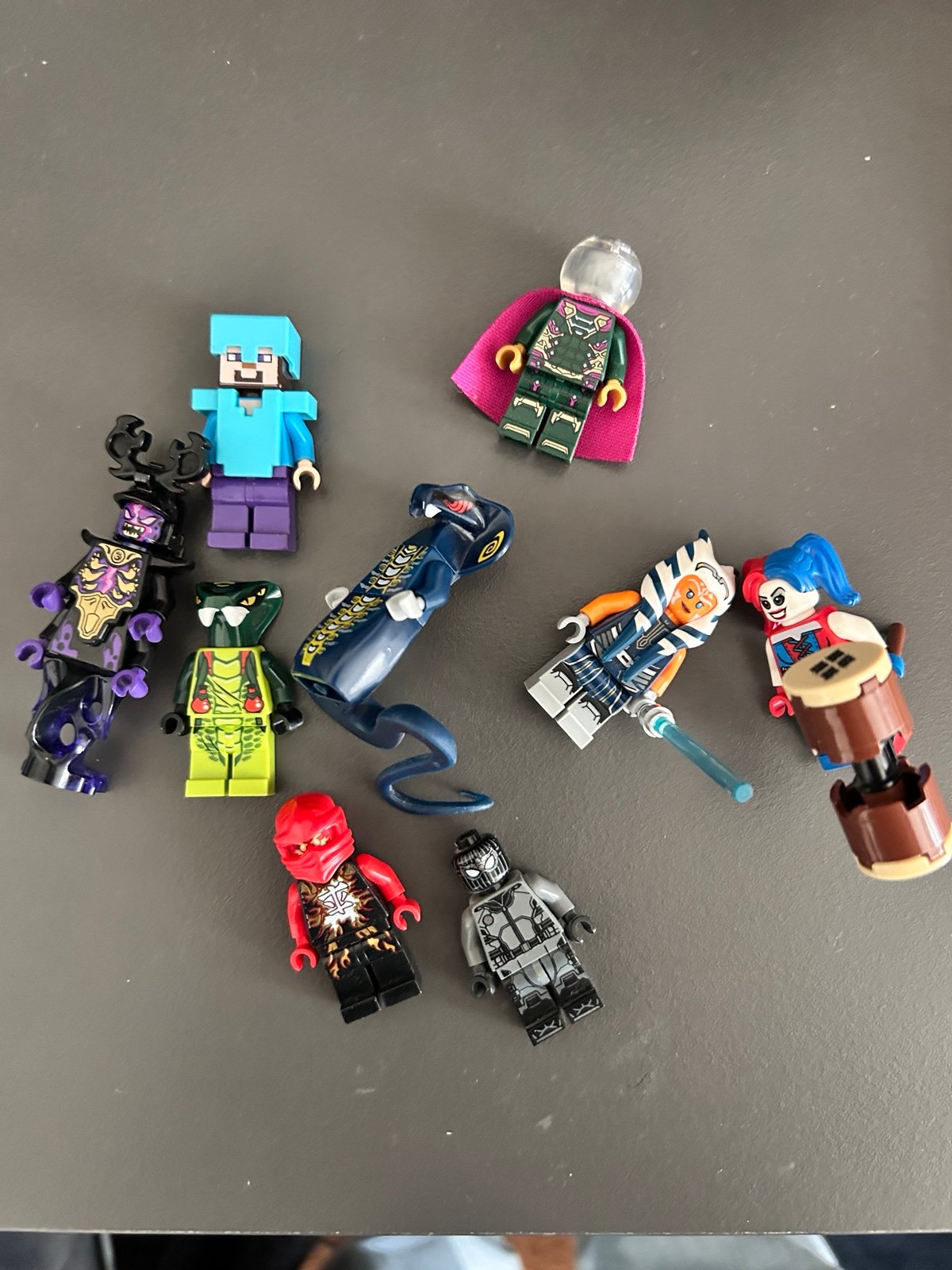 Lego Random Minifugre Lot