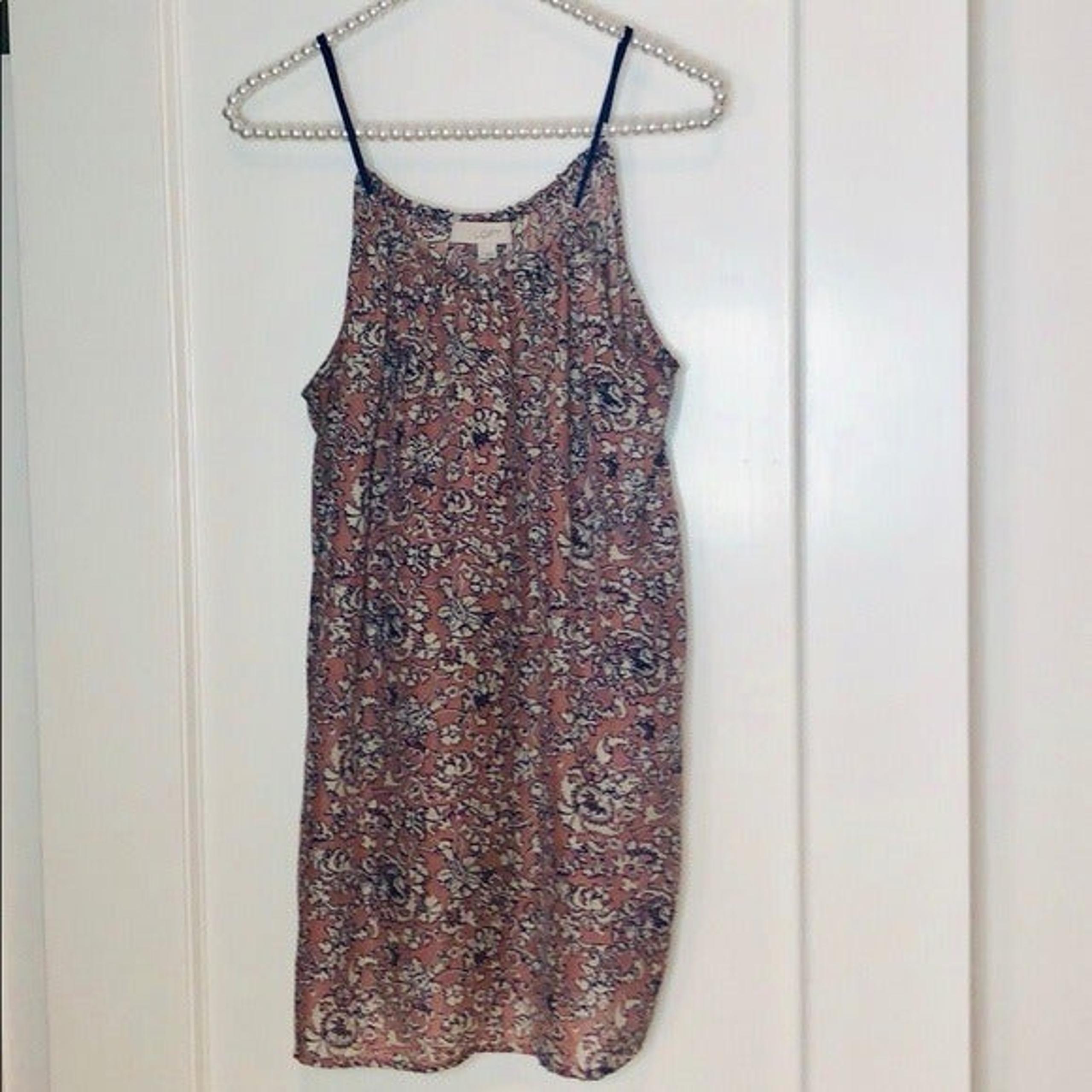LOFT Mauve Beige Pattern Flowy Tank Top