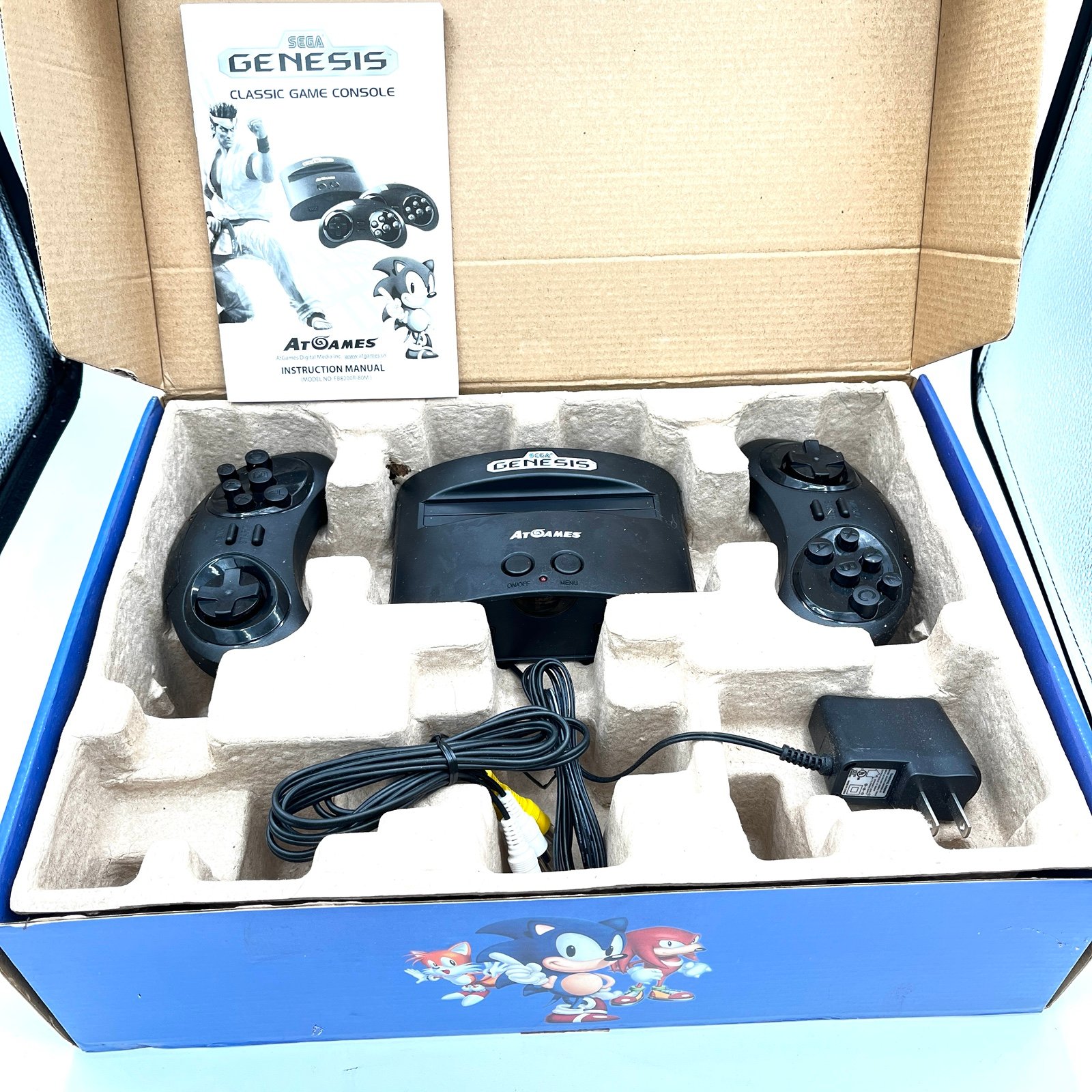 Fb8200r-80m SEGA Genesis Classic Game Console Collectors Edition