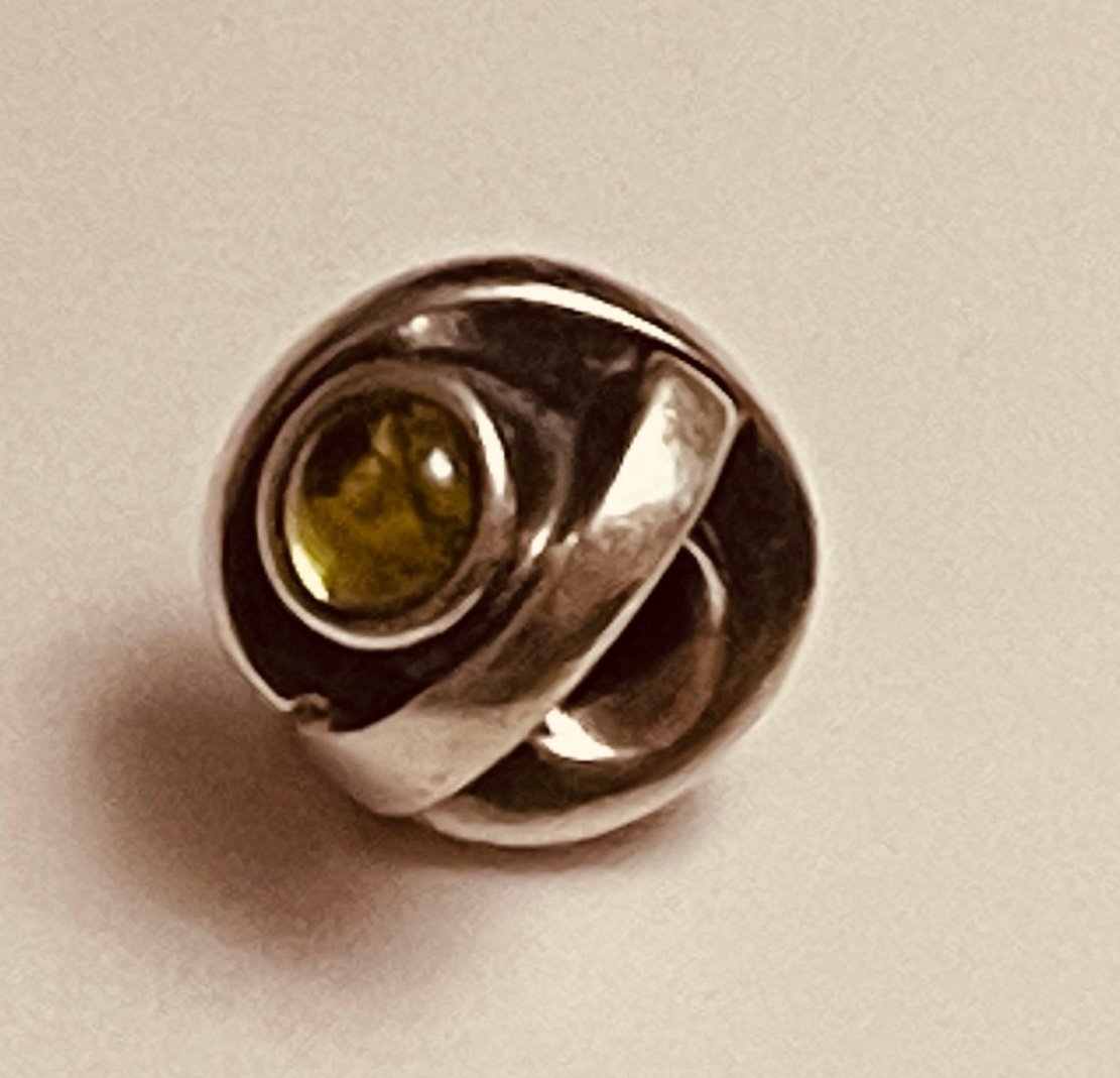 Pandora S925 Ale Sterling Silver Peridot Eye Chram