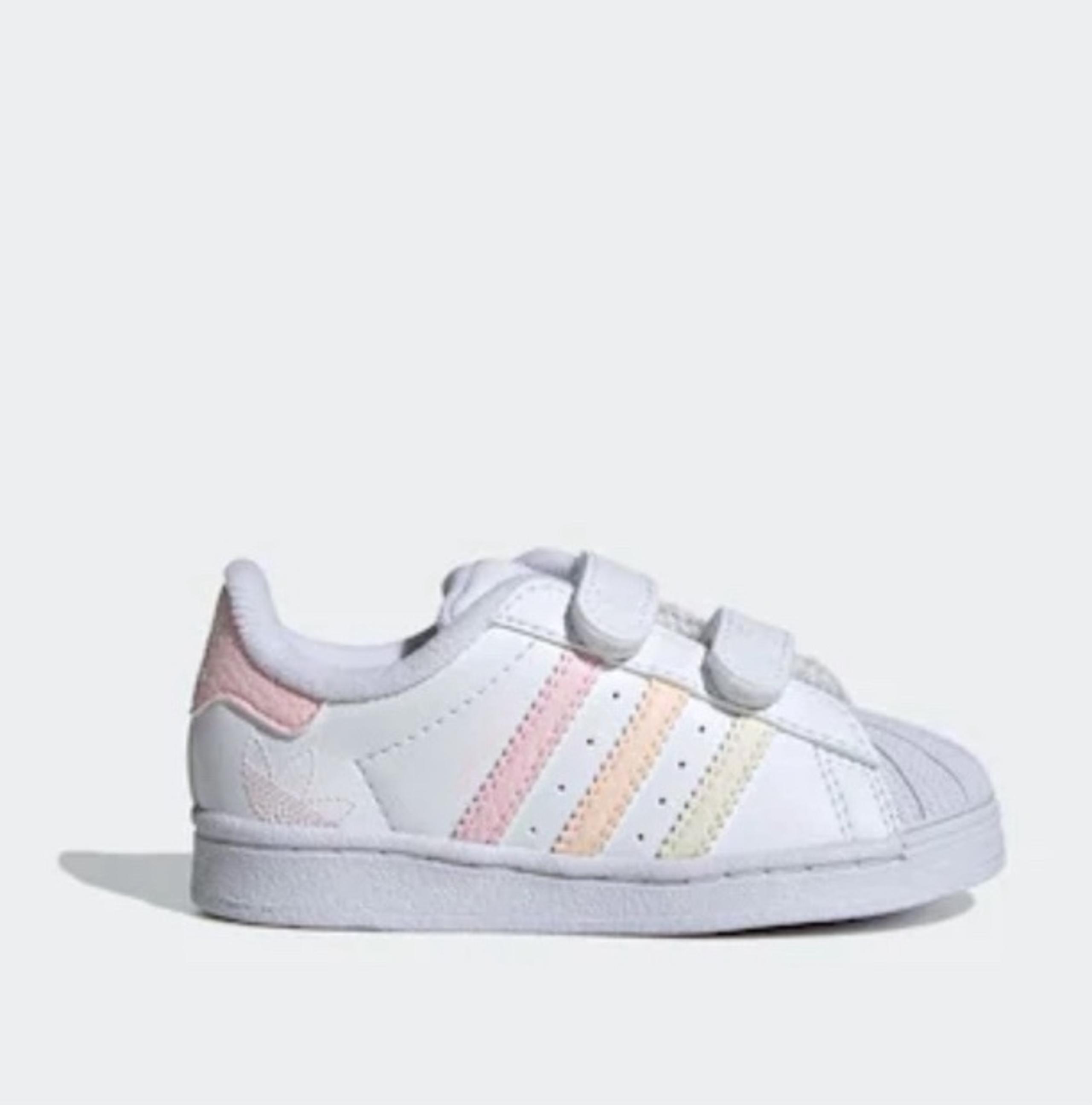 ADIDAS ORIGINALS
Toddler GIRLS SUPERSTAR size 6 NWOT