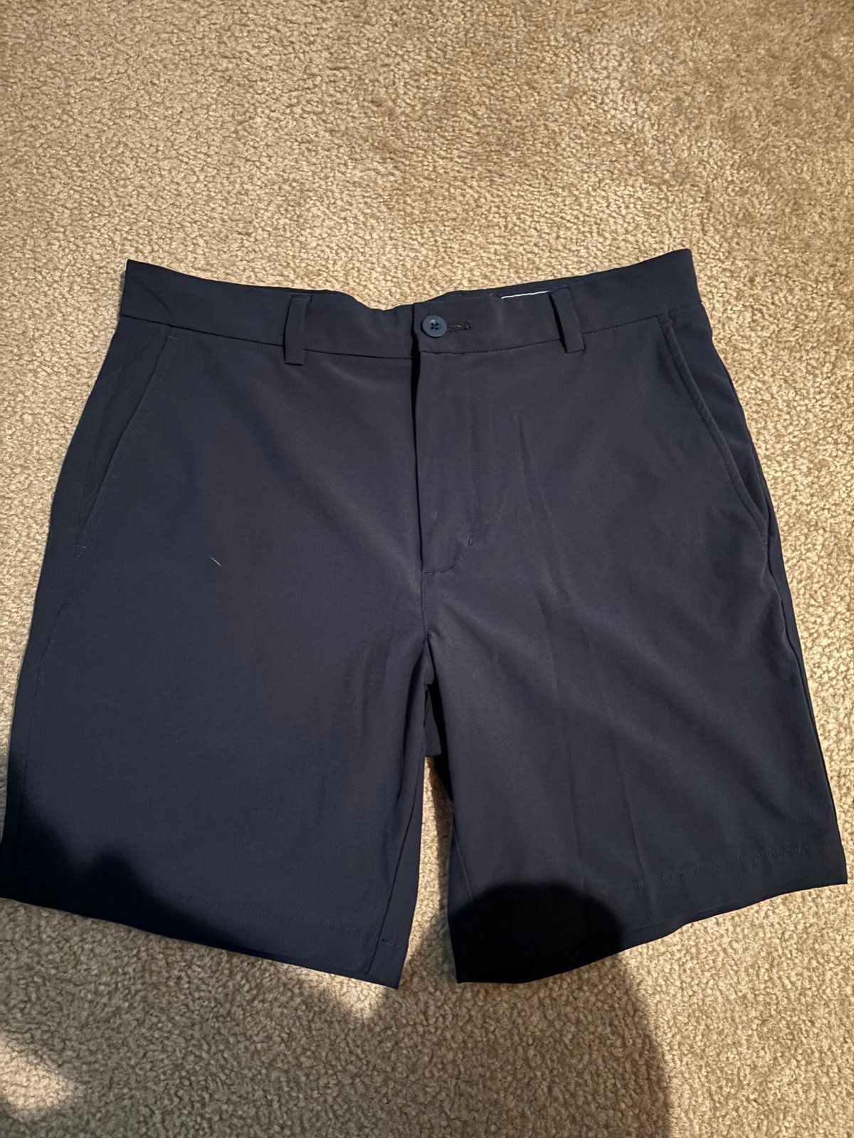Vineyard Vines 9 inch 32 Waist Performance Shorts