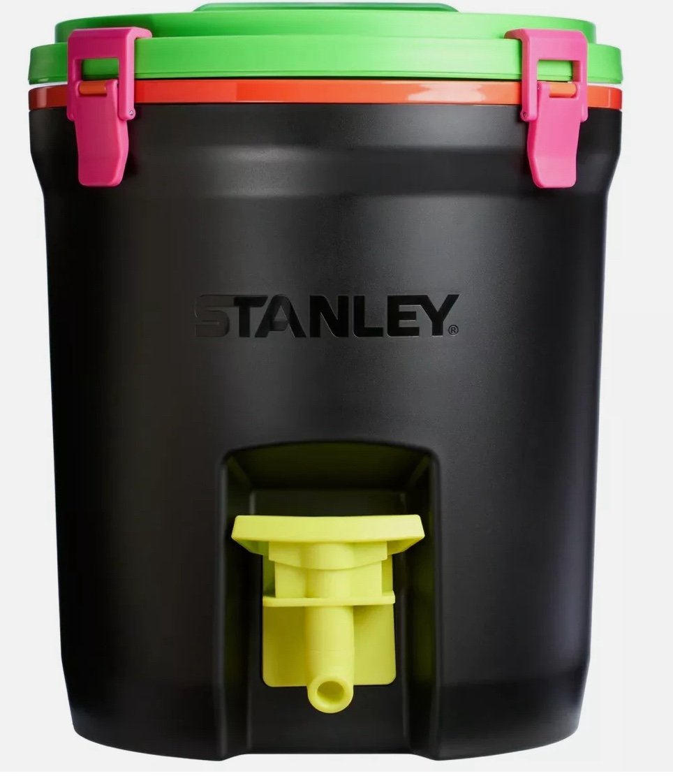 stanley water jug