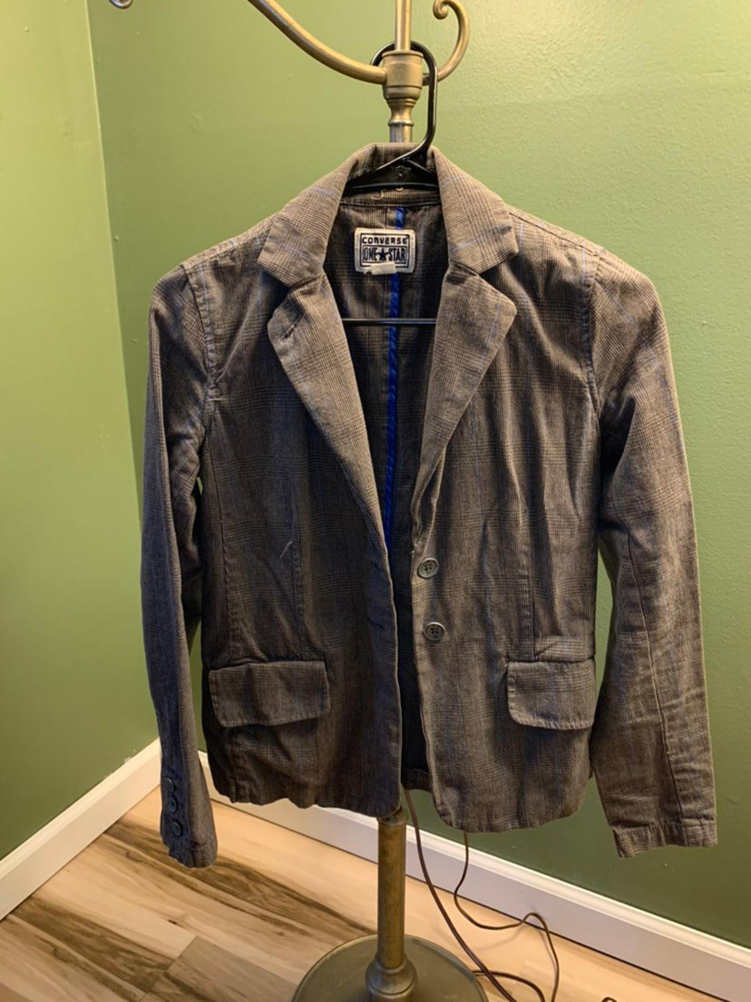 Converse grey blazer