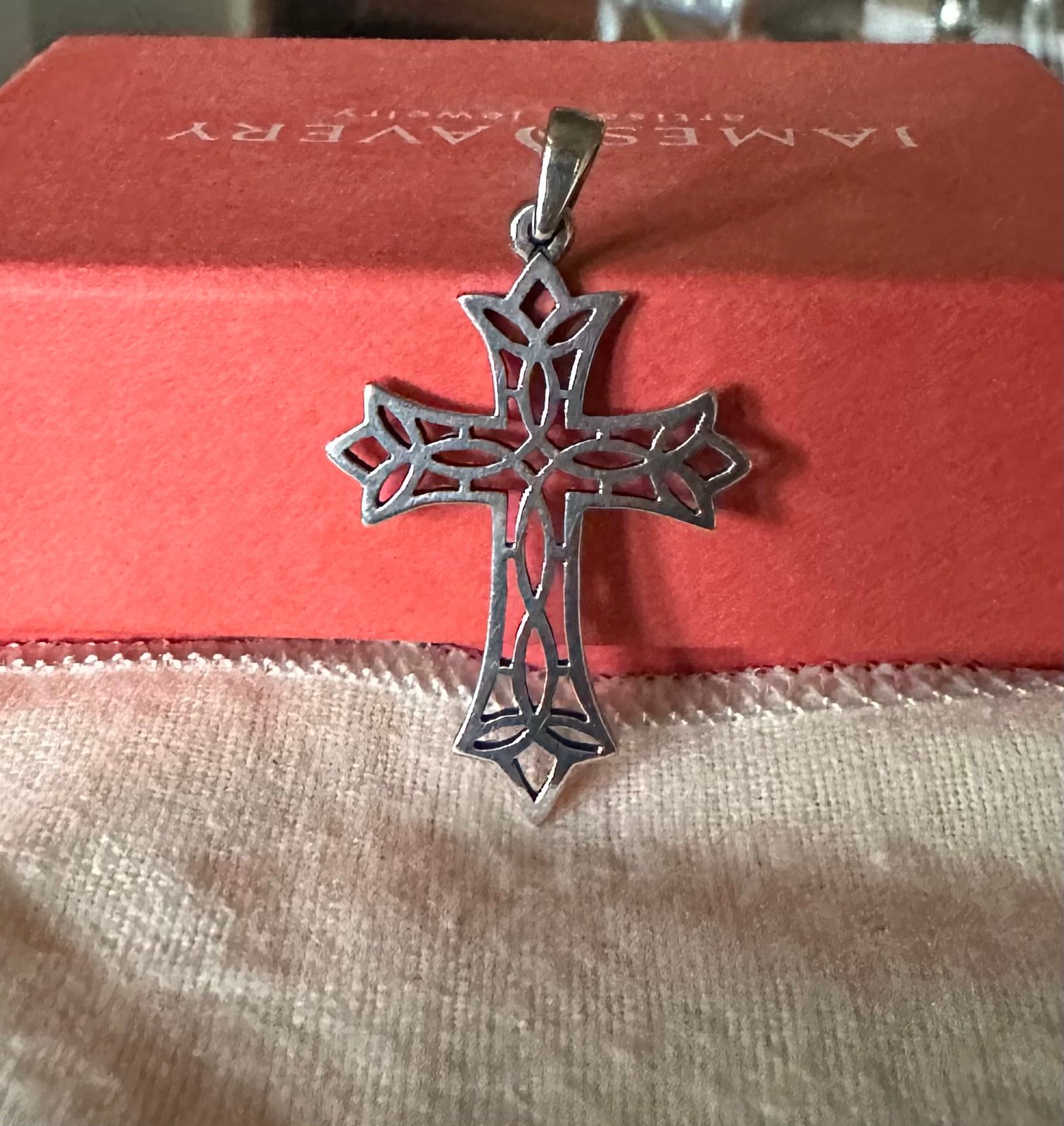 James Avery Lattice Cross (Retired)