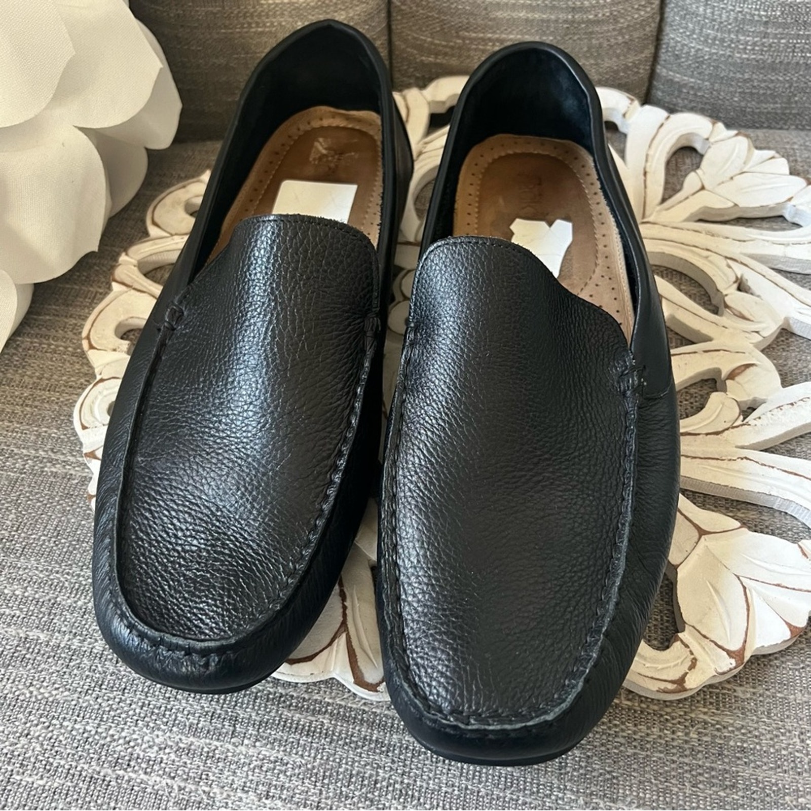 Nordstrom’s Rack Black Leather Slip on Shoes Loafers Men’s 13