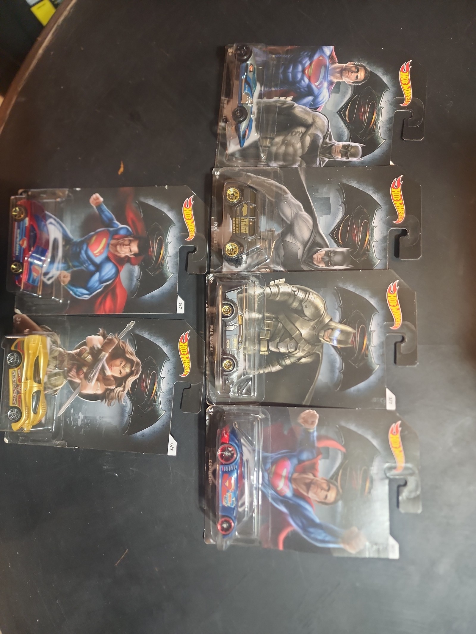 Hot Wheels Batman vs Superman 6 out of 7