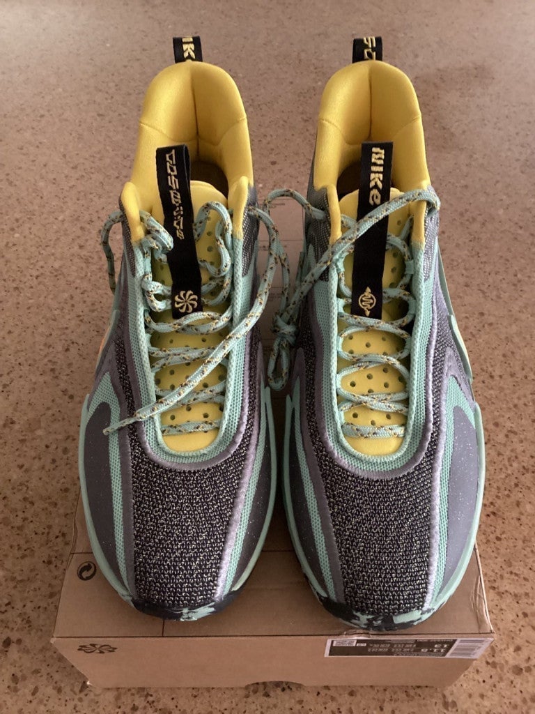Nike Cosmic Unity 2 Baskerball Shoes Size 11.5 Color: Enamel Green / Iron Grey
