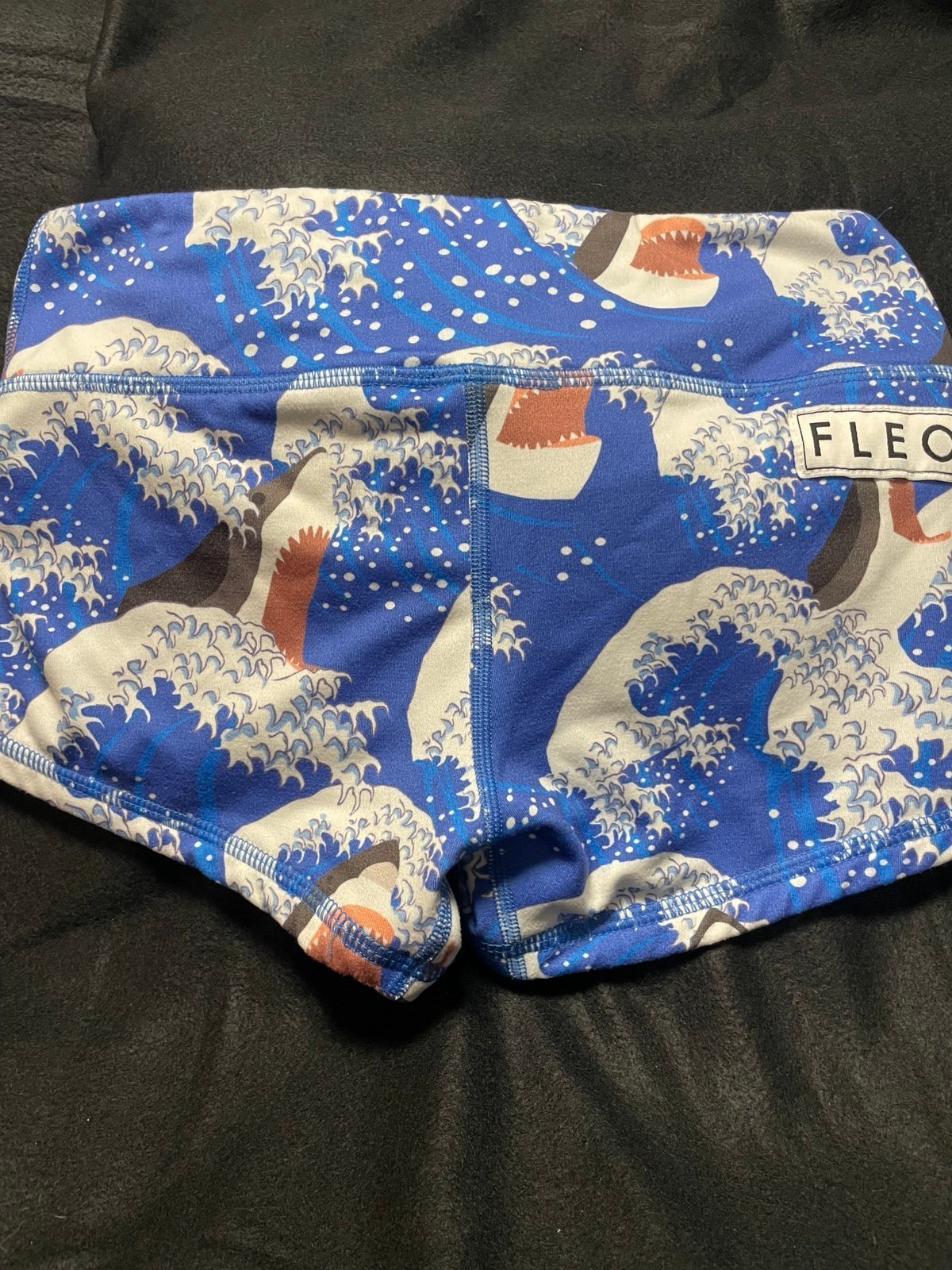 Jaws fleo shorts