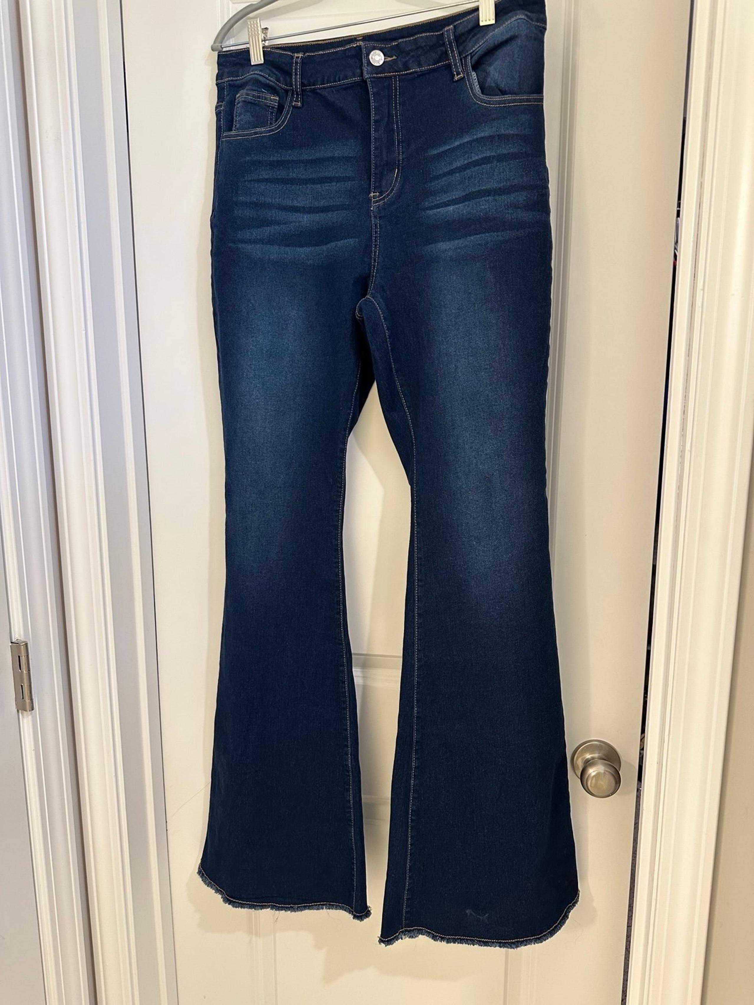 Indigo dark wash women’s flare jeans size 32 SHEIN