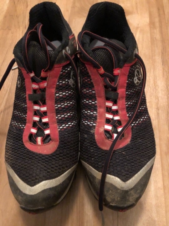 Pearl Izumi mtn bike shoe w/clips