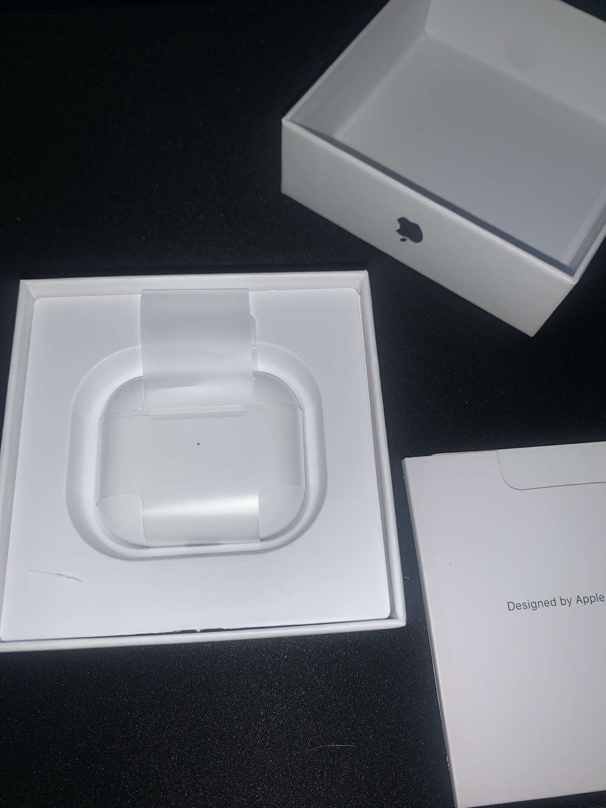 AirPods