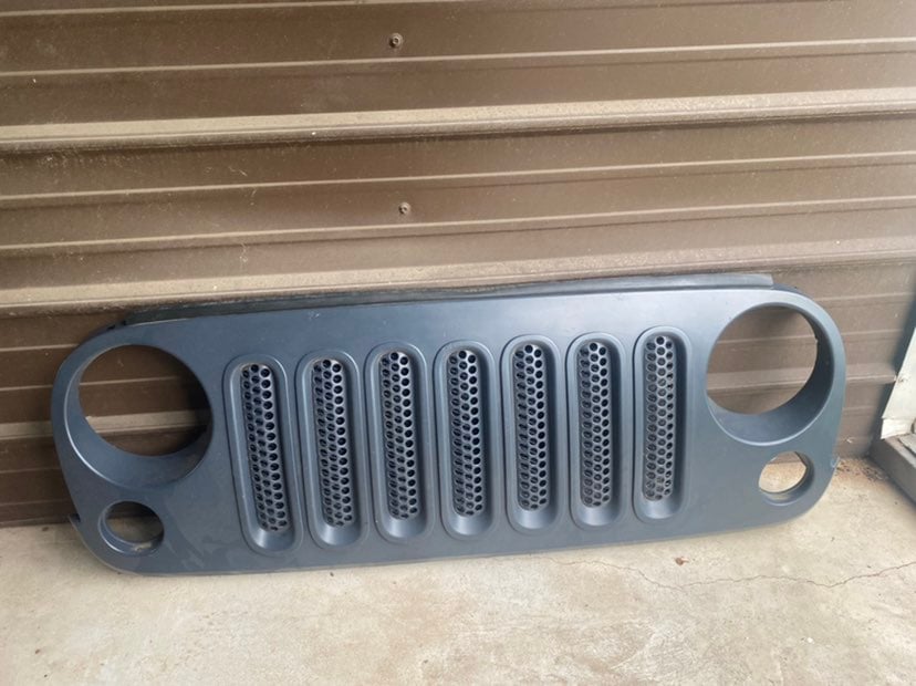 Jeep wrangler grille