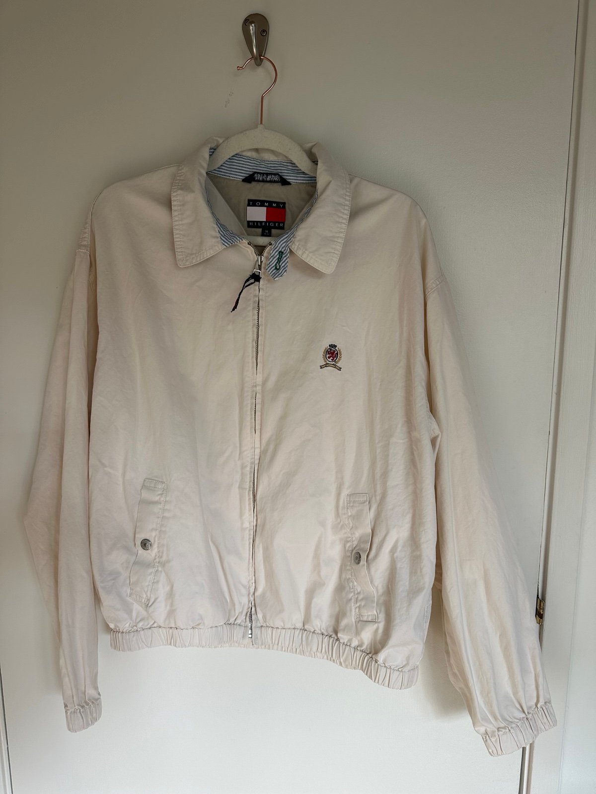 Vintage 90s Tommy Hilfiger jacket size: medium