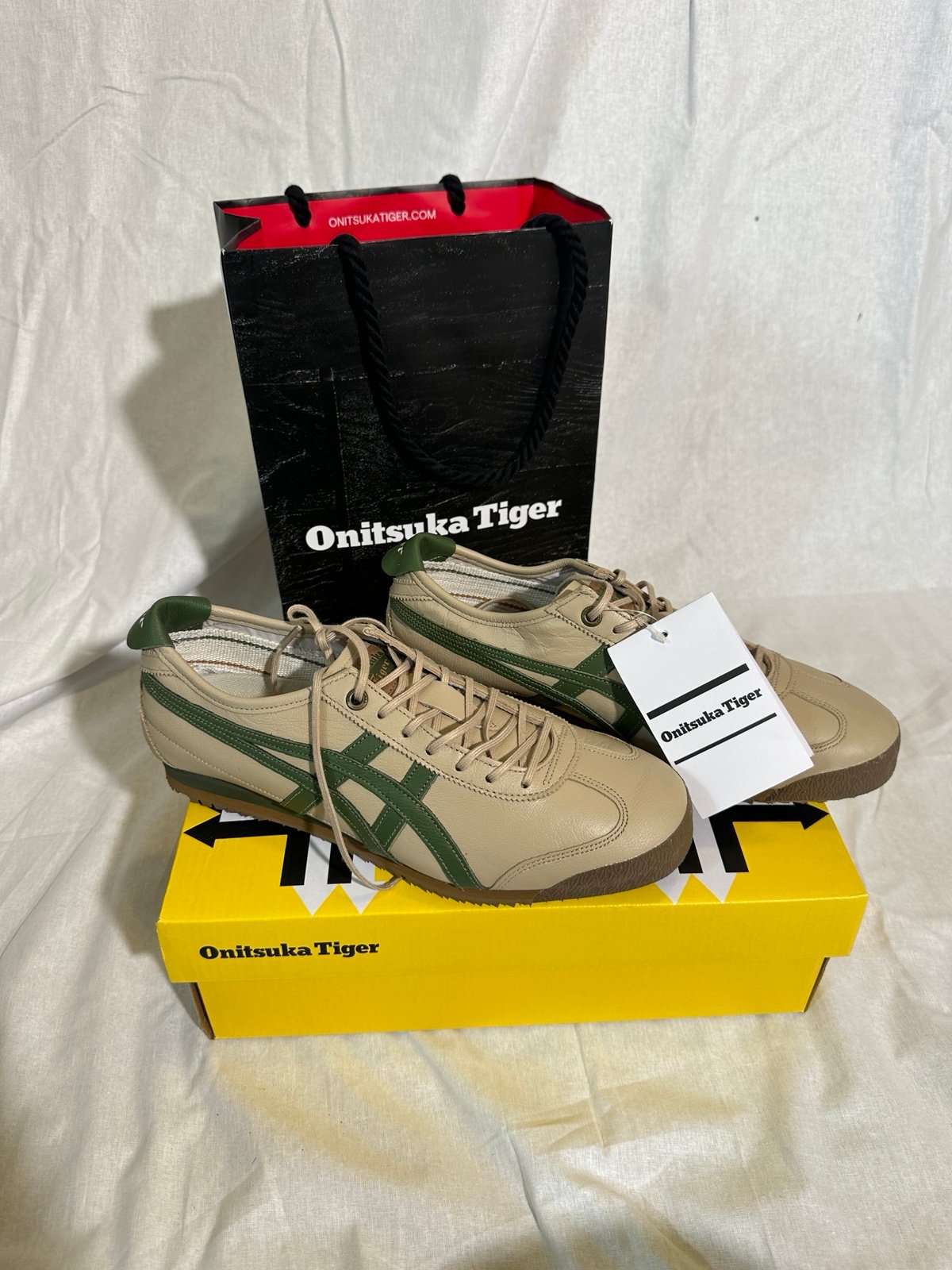 Onitsuka Tiger Mexico 66 Beige/Green- BRAND NEW BOUGHT IN JAPAN