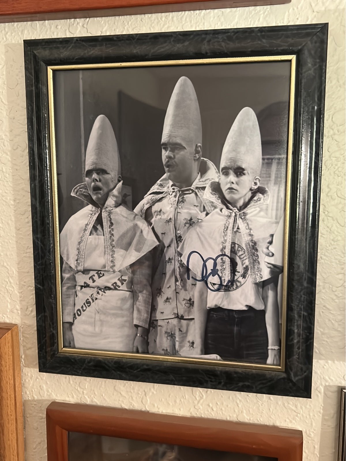 “Cone heads” hand signed BW photo Dan Akroyd COA