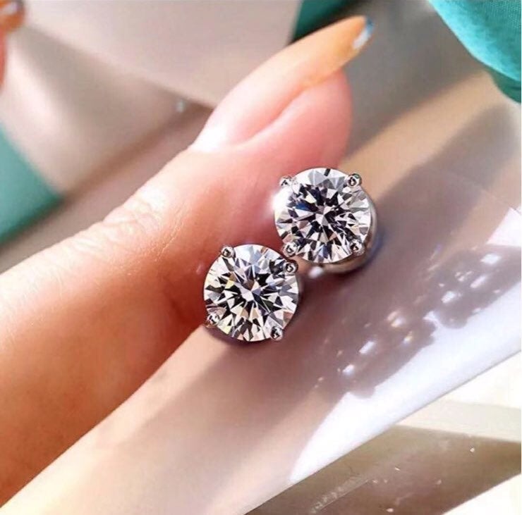 1.0ct moissanite diamond Stud Earrings