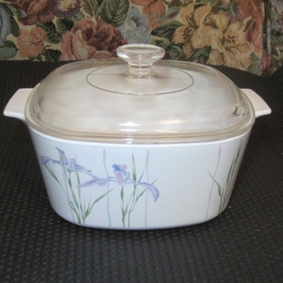 3 Qt. Corning Ware SHADOW IRIS Casserole with Pyrex Glass Lid