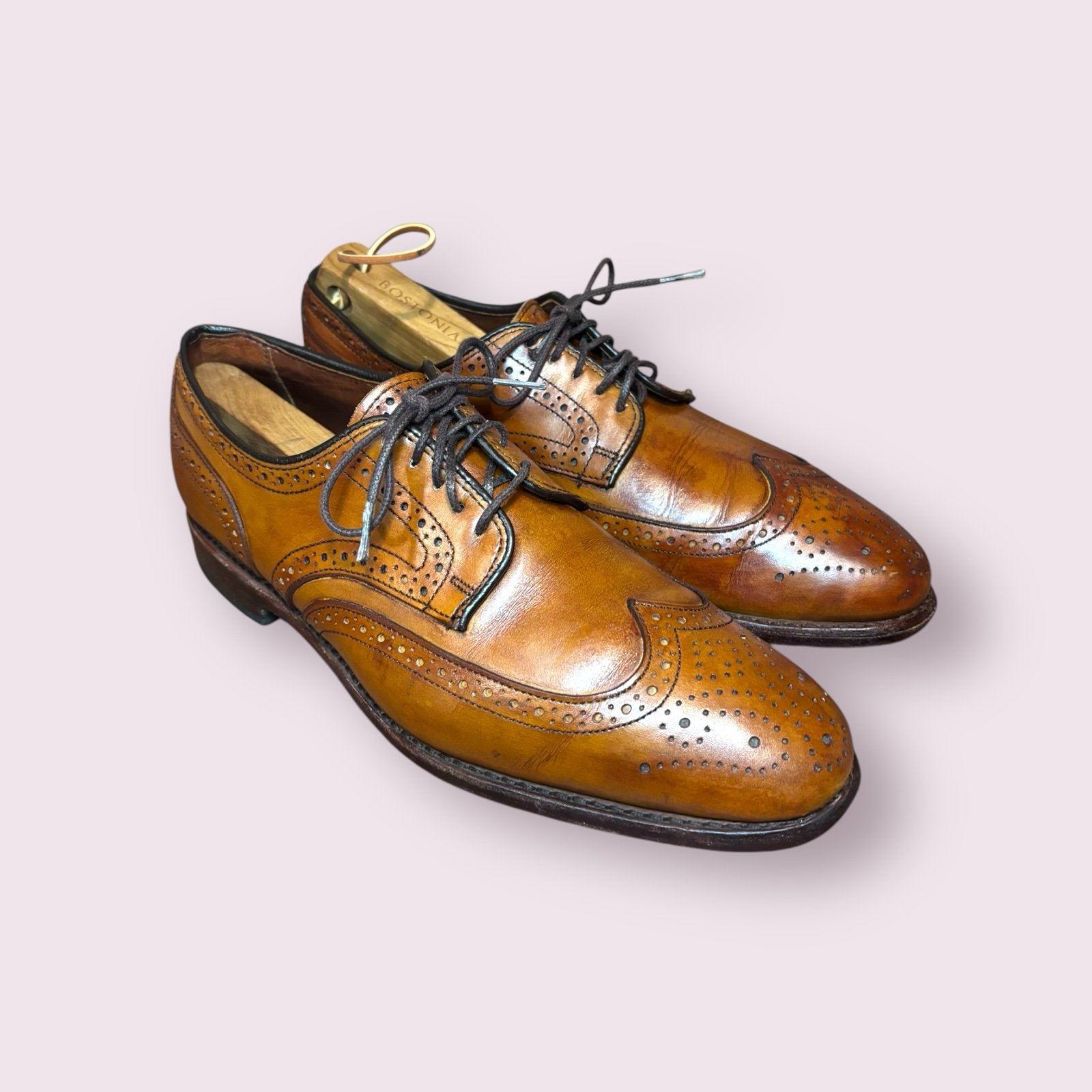 ALLEN EDMONDS STUTTGART Wingtip Style Oxford Dress Shoes Size 8D Walnut 9647