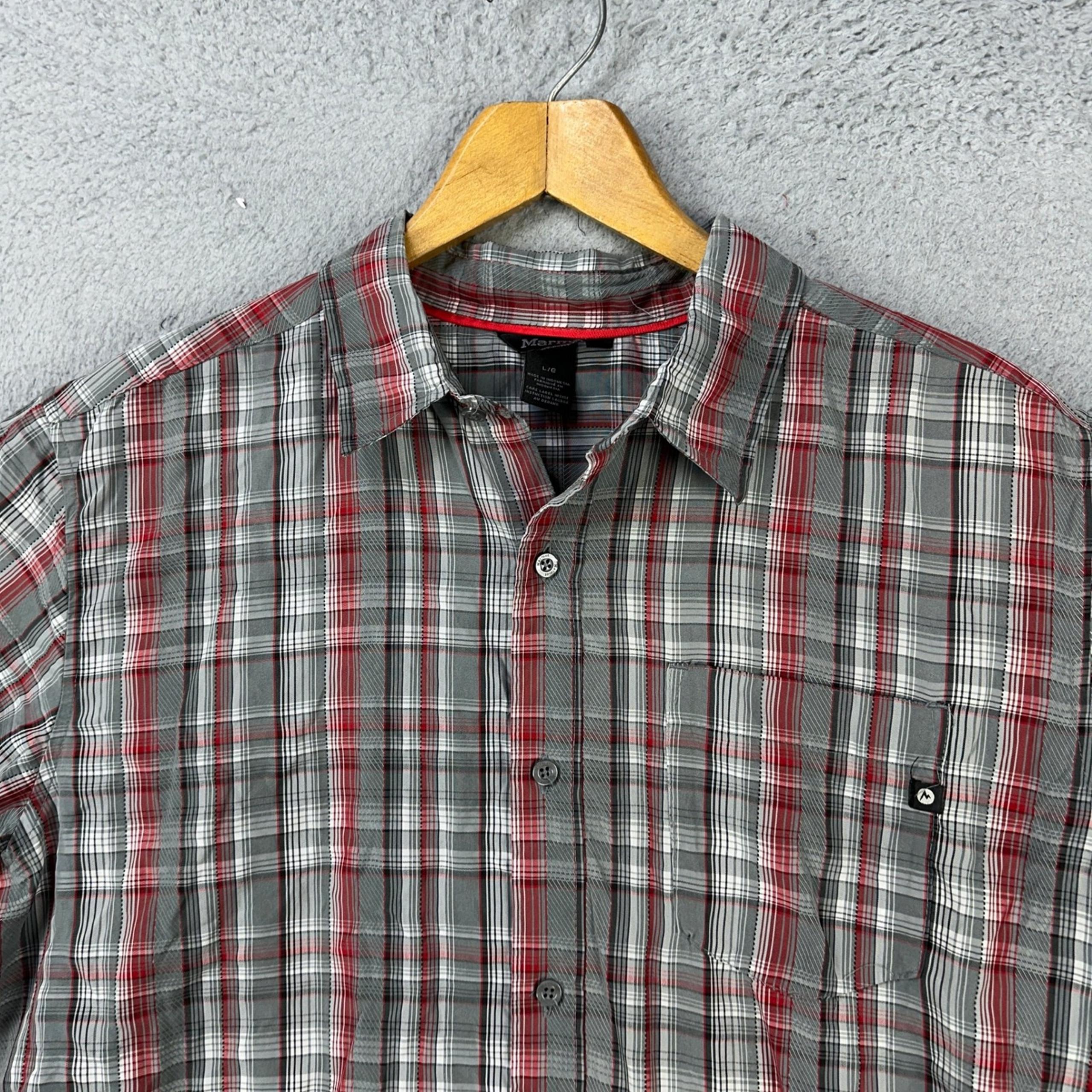 Marmot Mens Button Up Shirt Large Gray Red Plaid Short Sleeve Pocket Outdoor