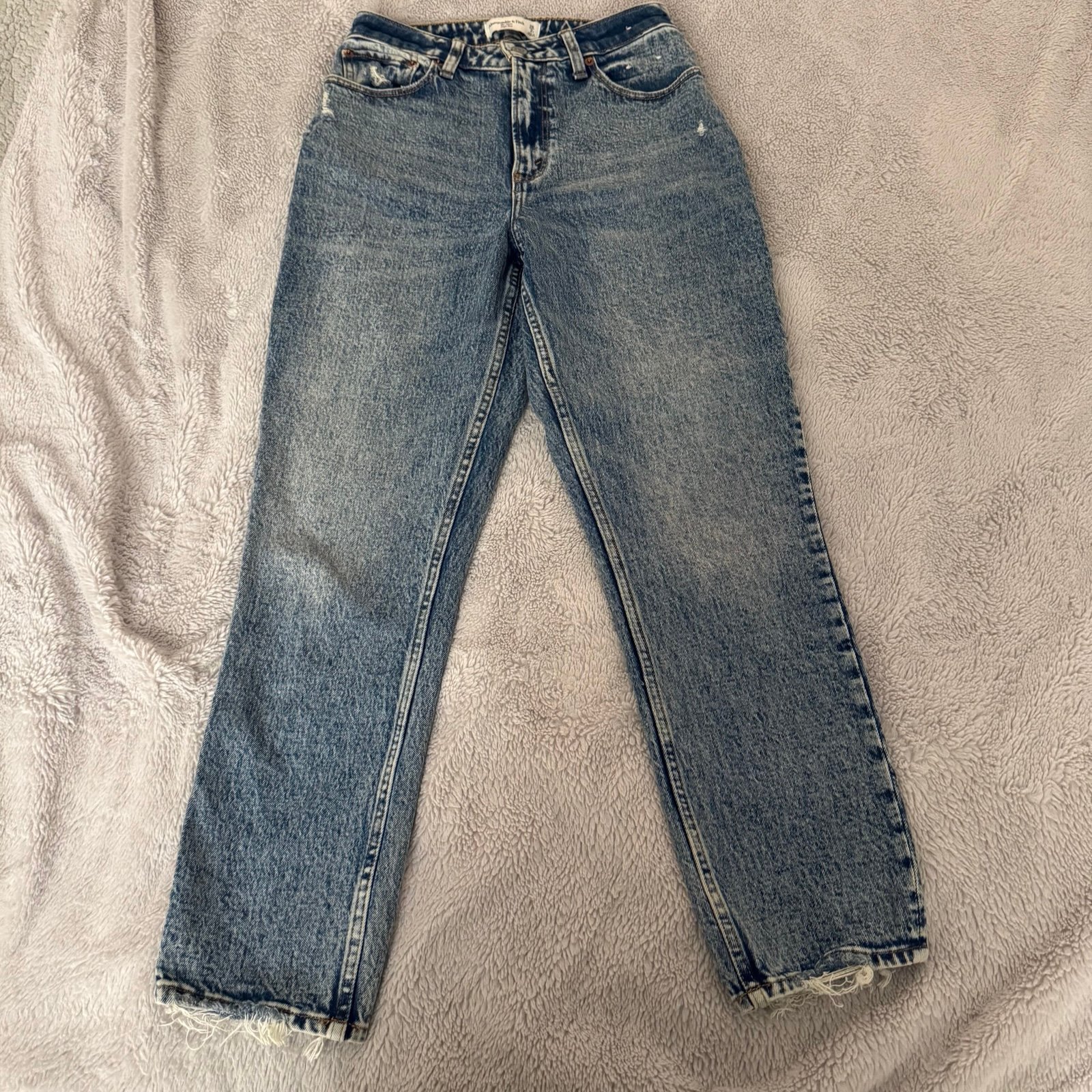 Abercrombie Curve Love Mom Jeans