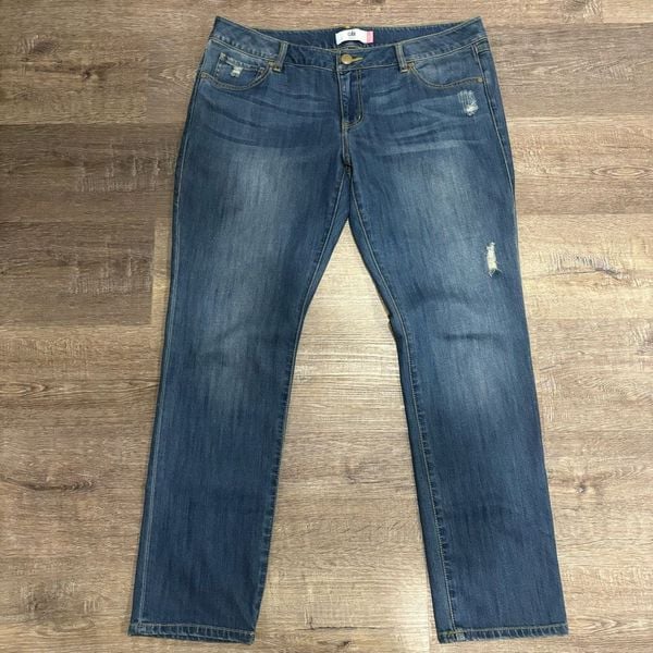 CAbi NEW Women’s Slim Boyfriend Distressed Stretch denim jeans 14