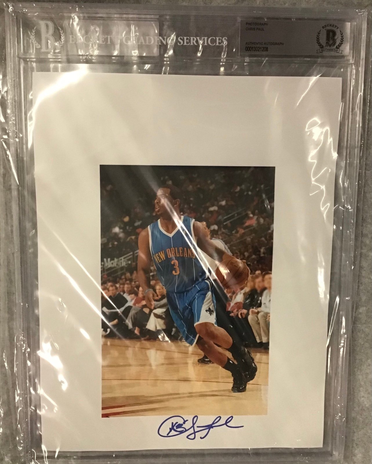 Chris Paul Autographed Slabbed 8x10 Photograph Beckett Authentic