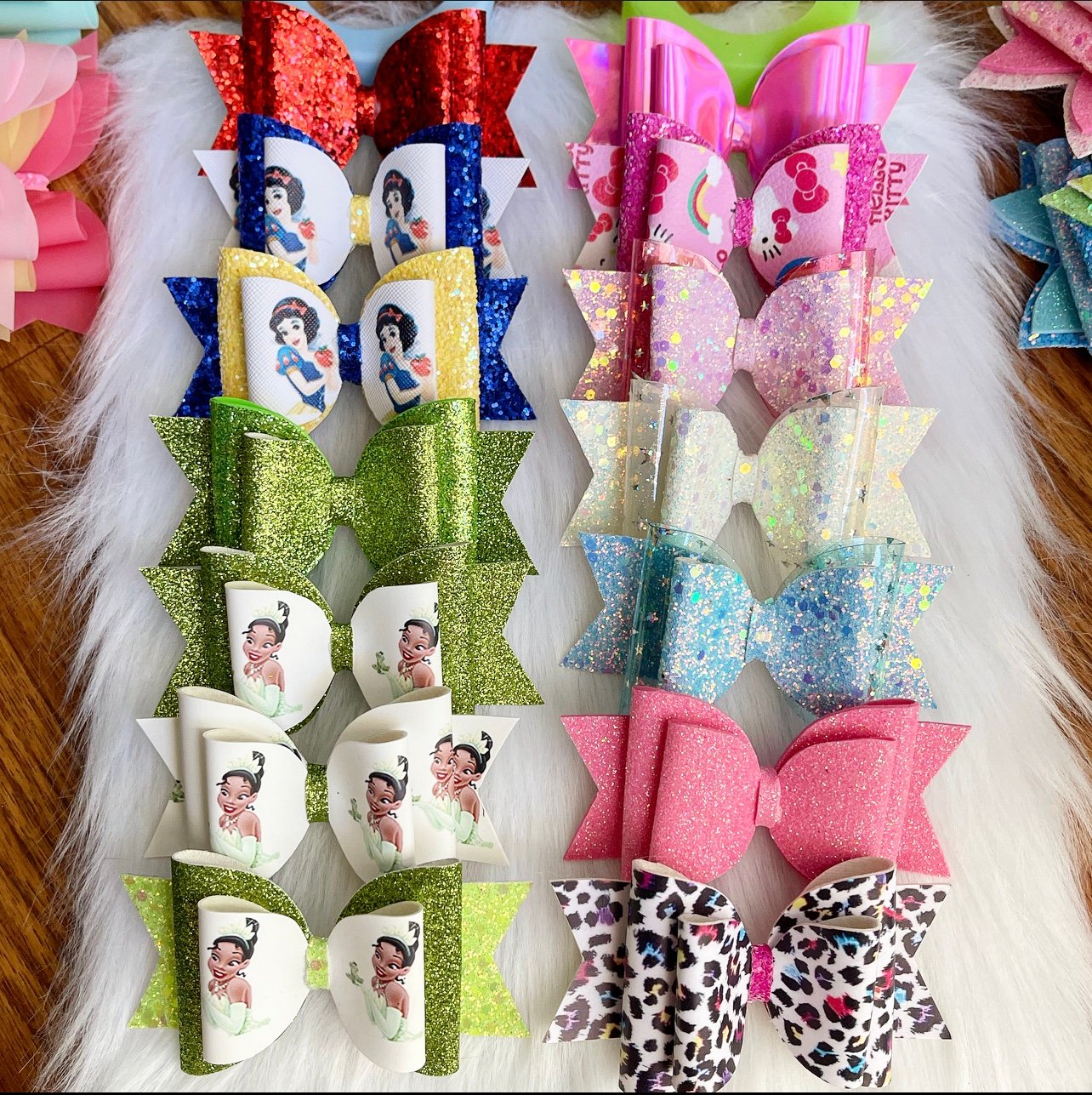 Starbucks tumbler bow topper