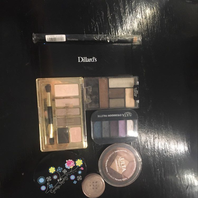 Eyeshadow Lot CC1305