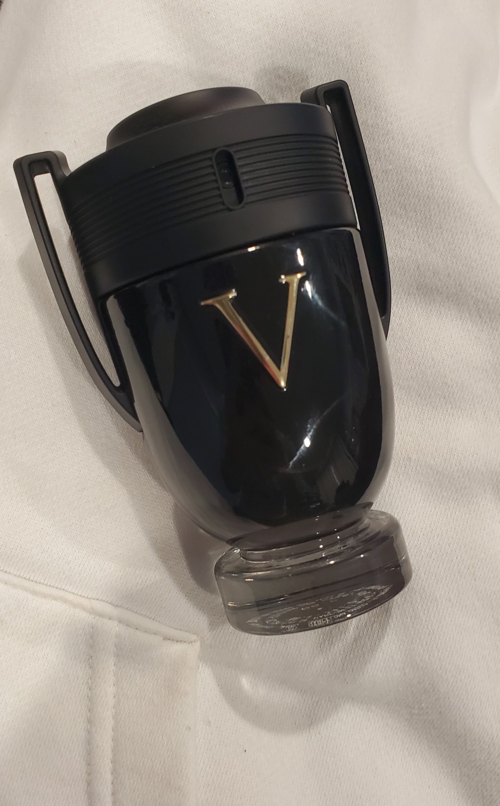 Invictus Victory EDP 3.4 oz eau de parfum