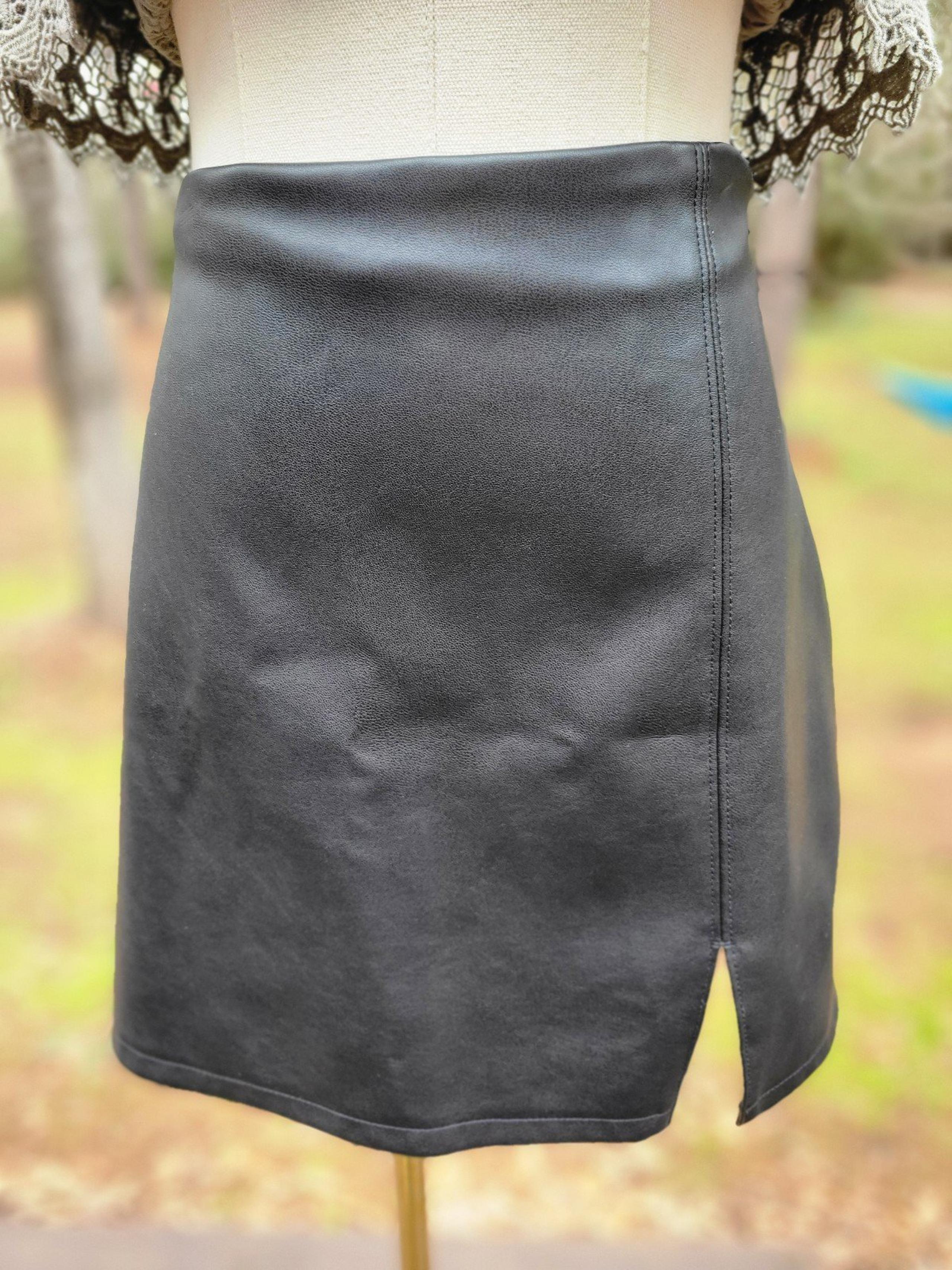Hollister Black Mini Skirt XS