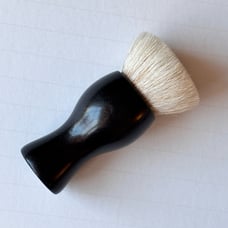 MAC 180 SMALL BUFFER BRUSH (a.k.a. Kabuki Brush)***
