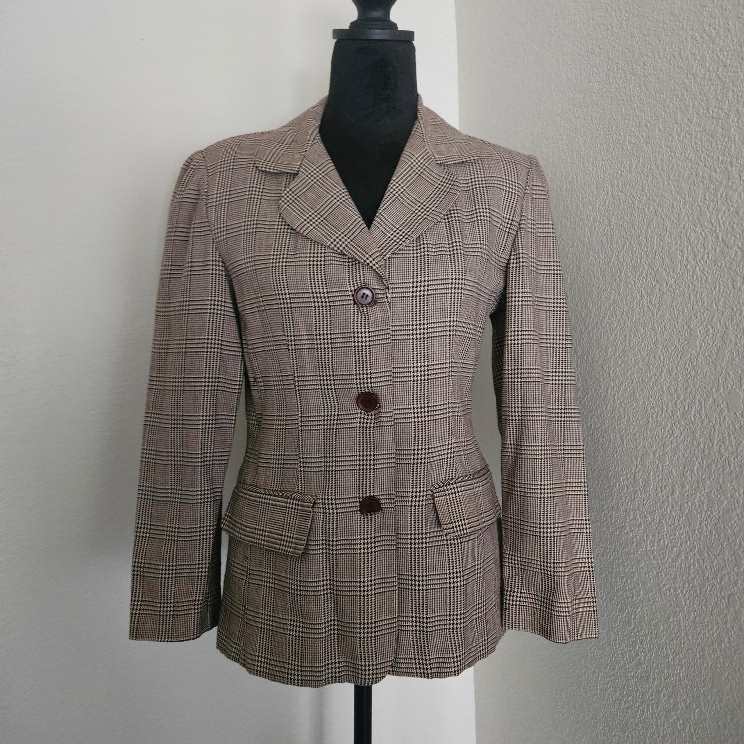 Jaclyn Smith Plaid Button Down Blazer