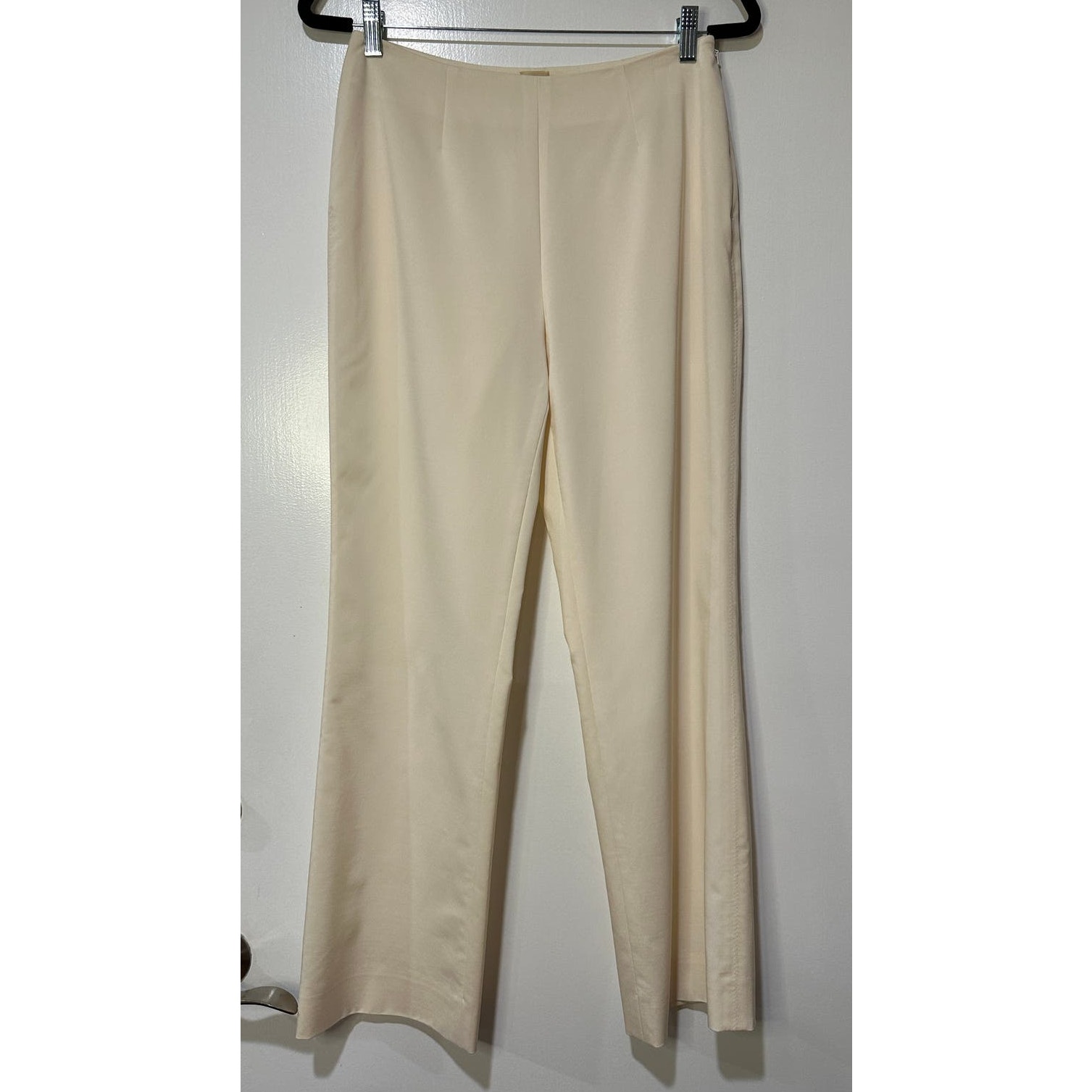 GO Silk Ivory/Cream Silk Blend Pants Size 2 EUC Dressy Pants Pleated Front