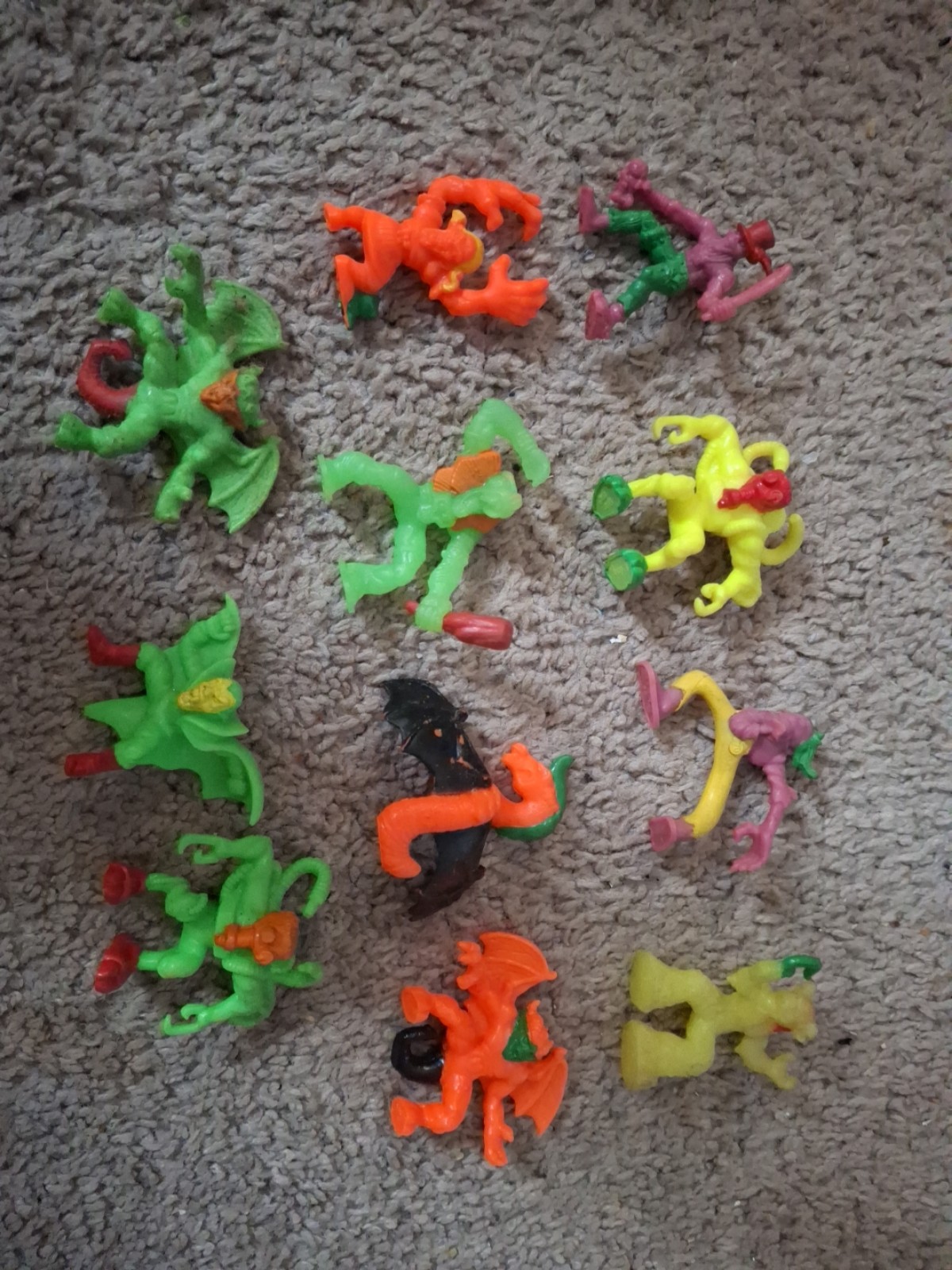 Lot11 VINTAGE Matchbox Monster in My Pocket Series 4 (Scary) Action Figures Lot
