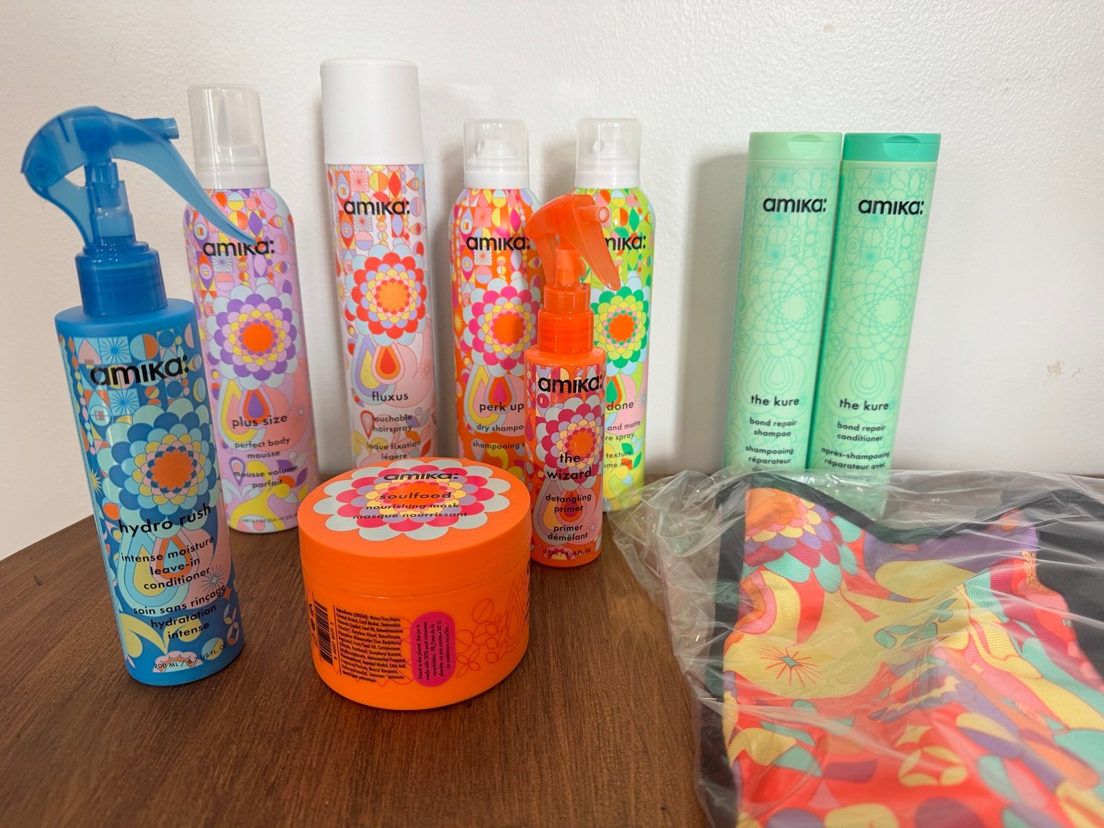 Amika Try Me Kit - Full Size Hair Products - new in box