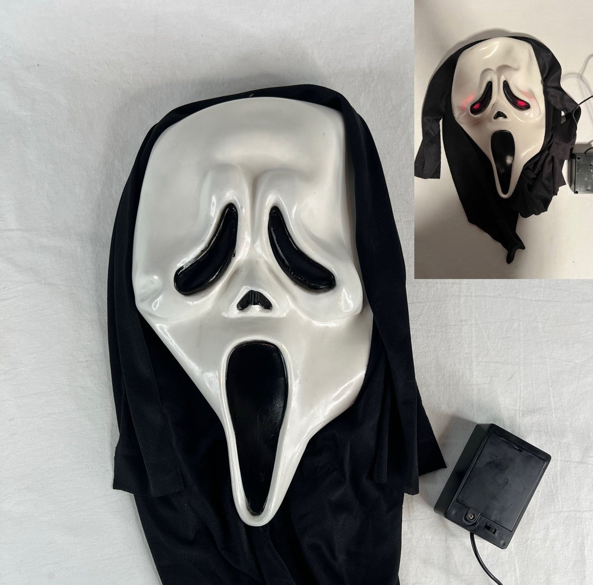 Scream Ghostface Mask Easter Unlimited Red Eyes Light Up Fun World Div VTG #8550