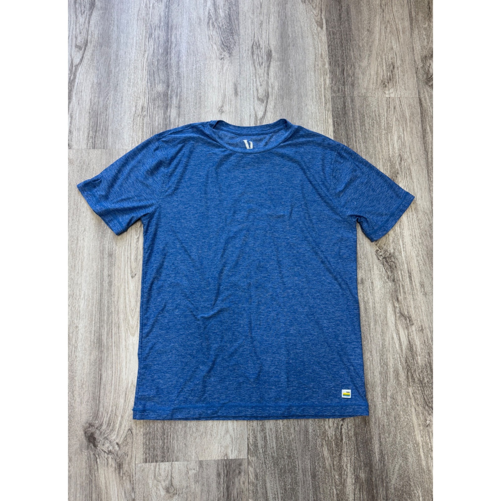 Vuori Strato Tech T-Shirt Athletic Training Gym Activewear Blue Men's M