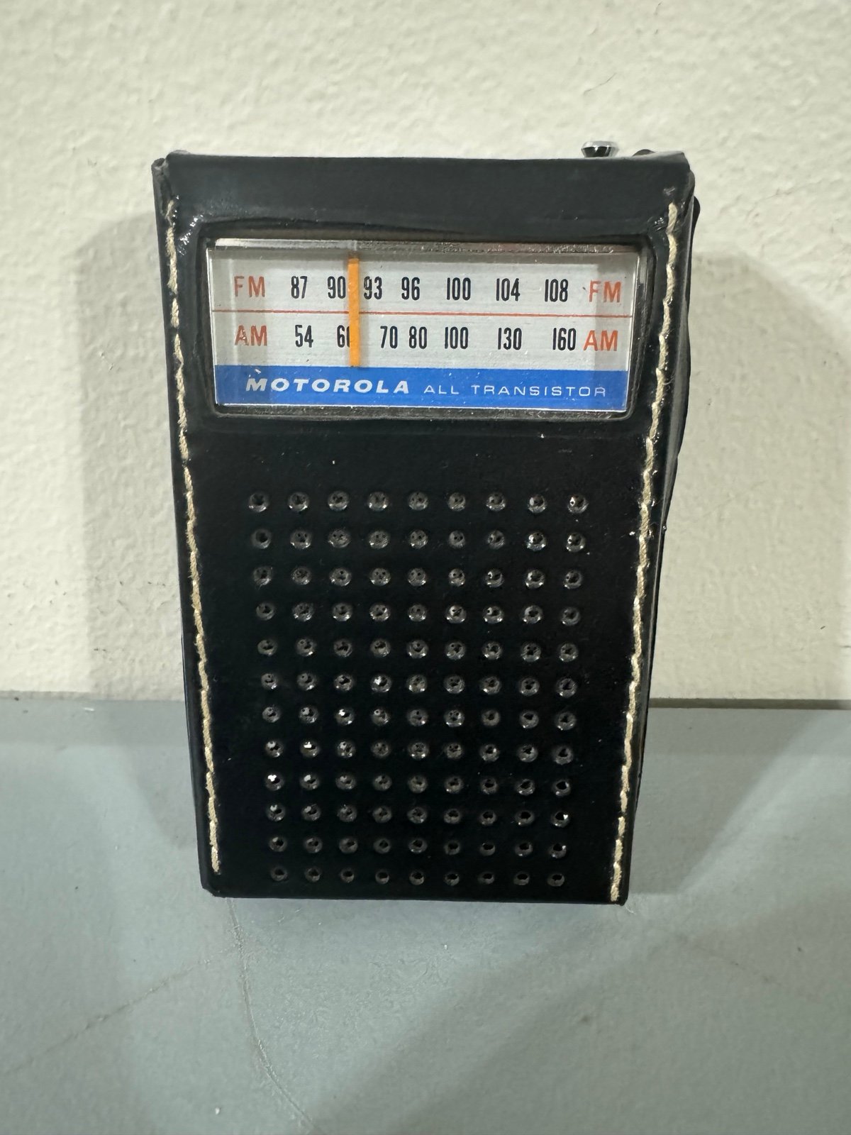Vintage Motorola AM/FM All Transistor