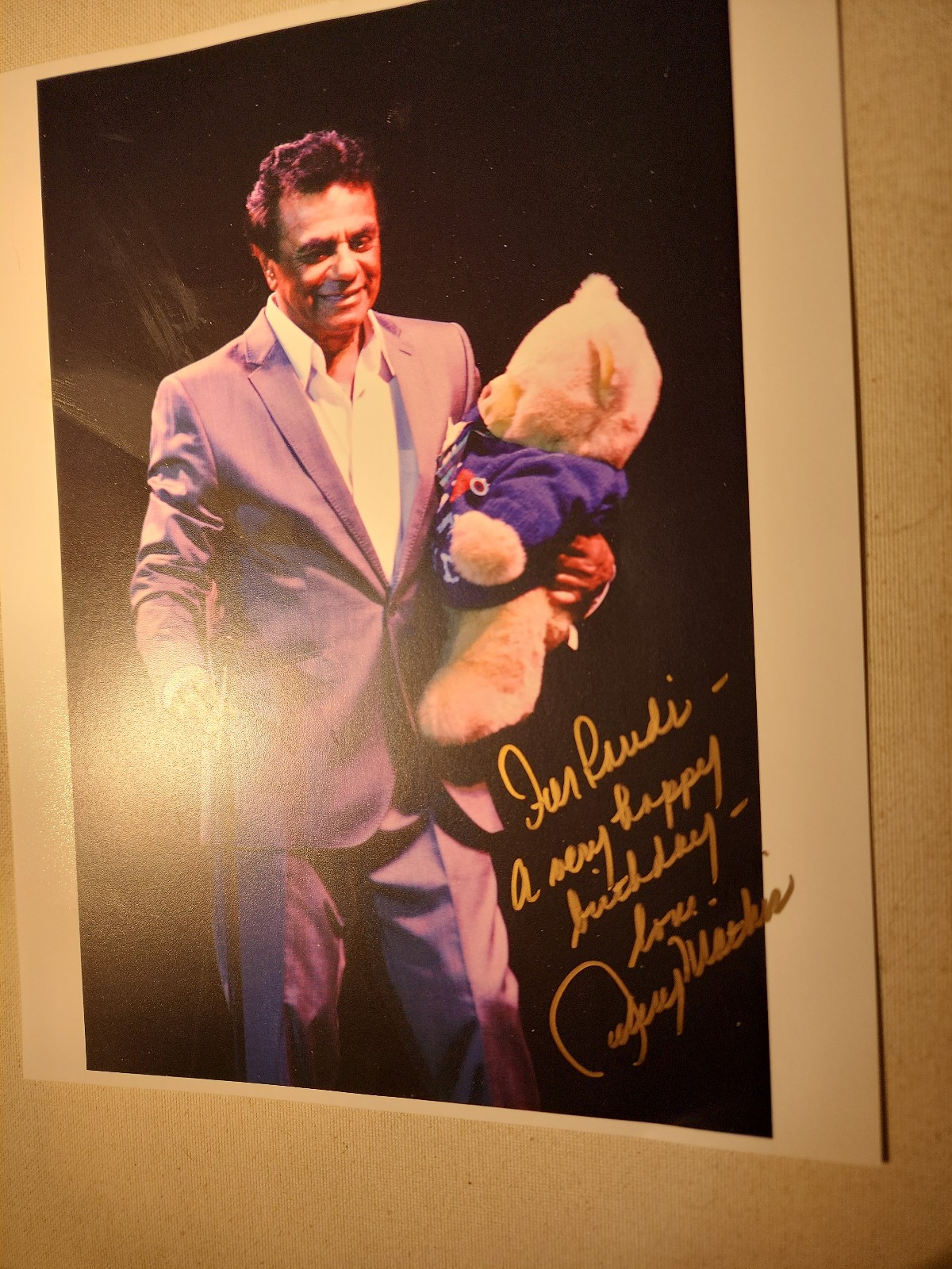 JOHNNY MATHIS SIGNED AUTOGRAPHED 8x10 PHOTO LEGENDARY SINGER w/COA