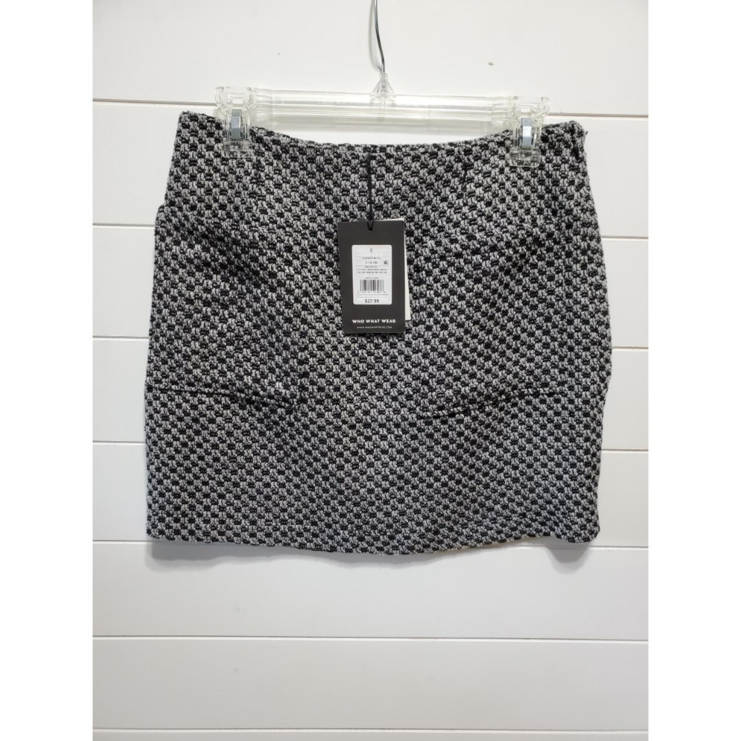 NWT Who What Wear womens size 8 pencil mini skirt black white woven front pocket