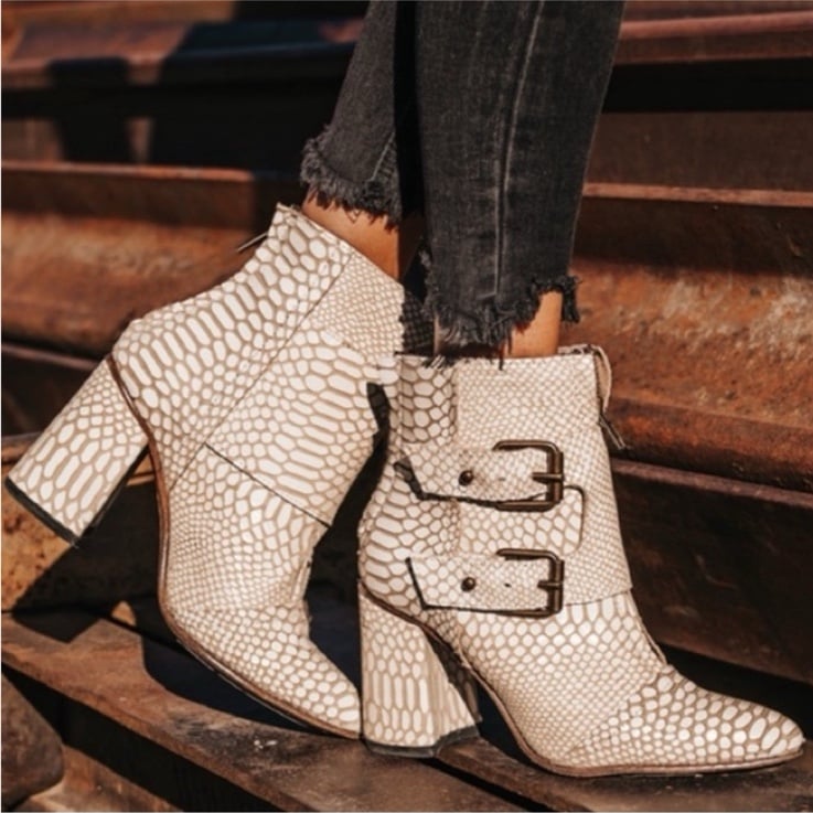 Freebird by Steven Cream Heeled Boots with Textured Surface size 8