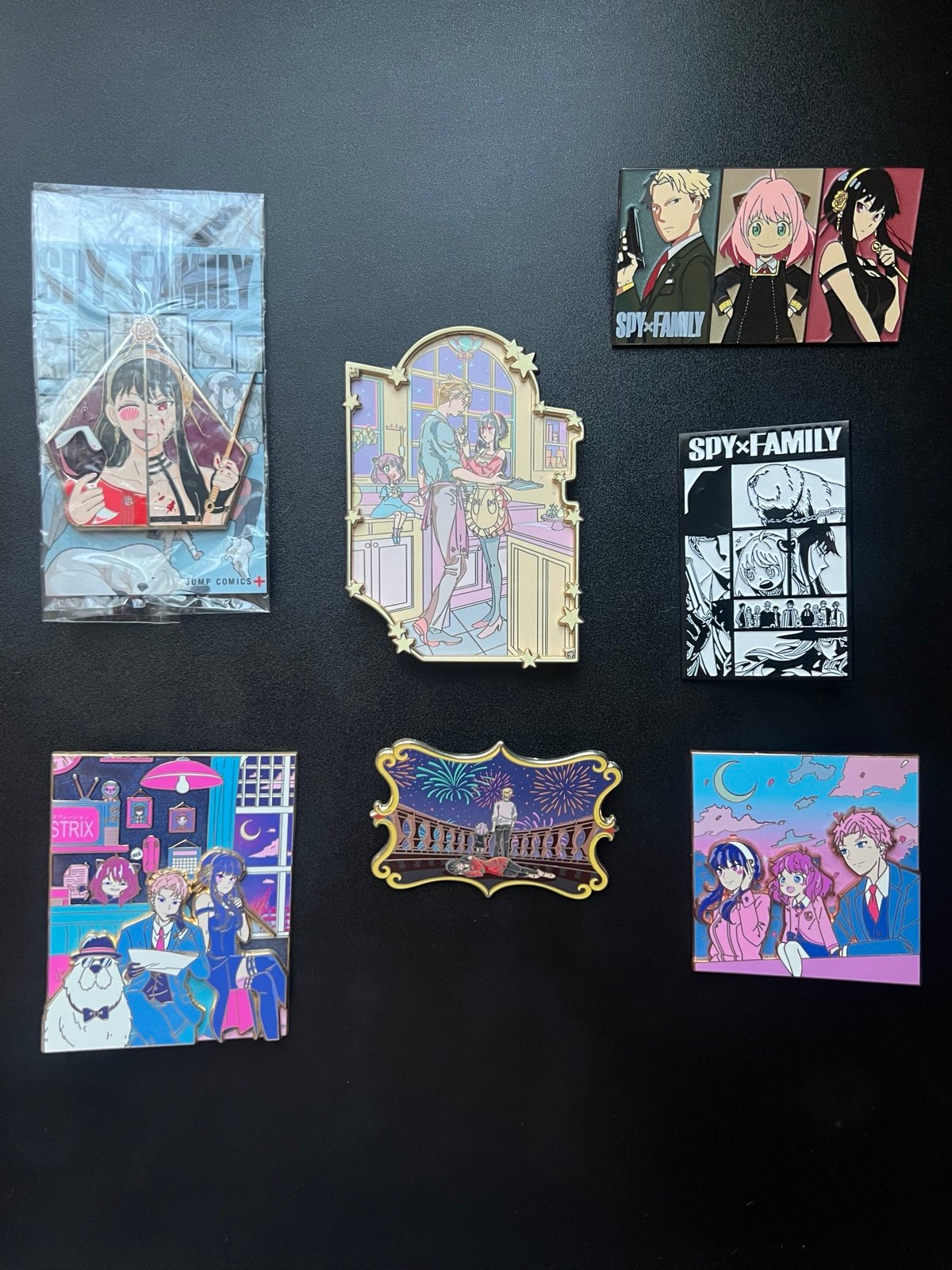 Spyxfamily lot of anime pins