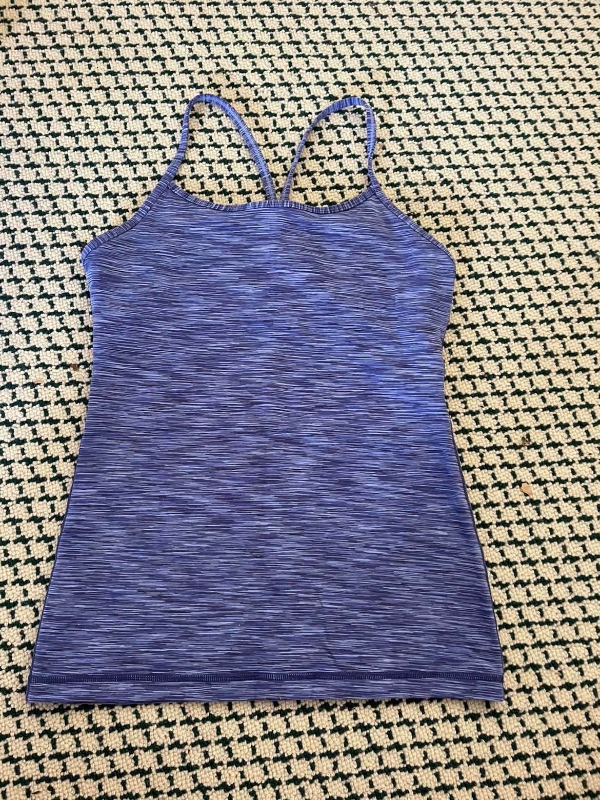 Lululemon tank