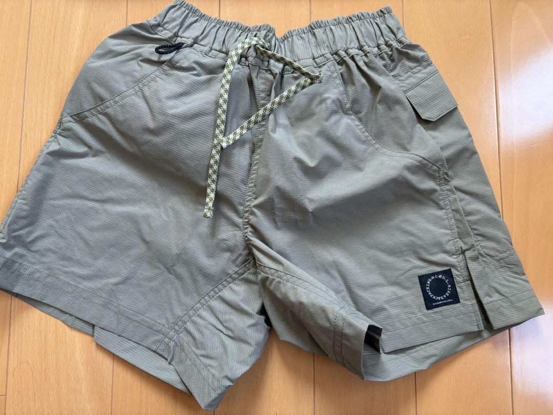 Brand new, unused Yama to Michi Light 5 Pocket Shorts, size S.